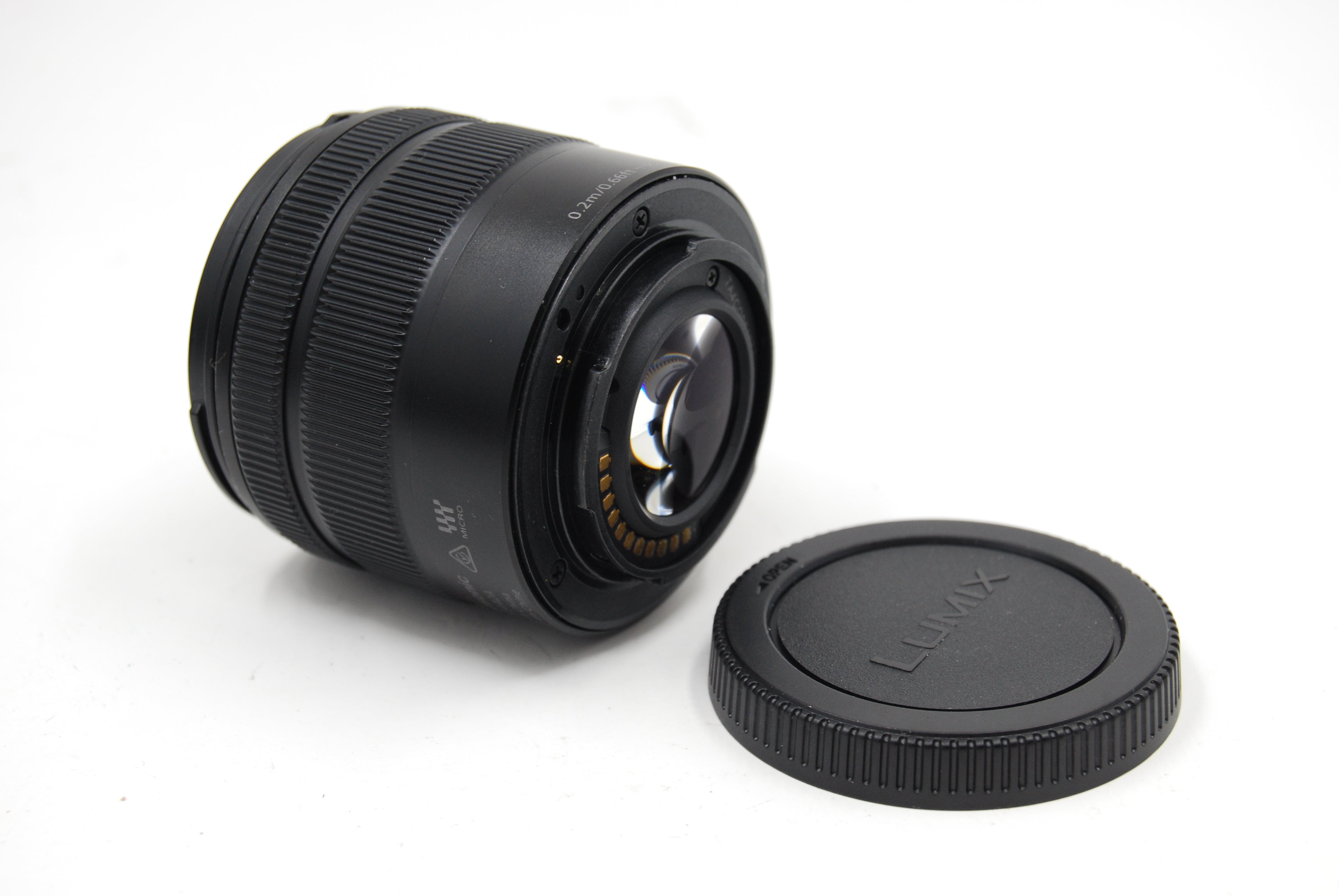 Used Panasonic Lumix DMC-G7 w/14-42mm f3.5-5.6 Asph.