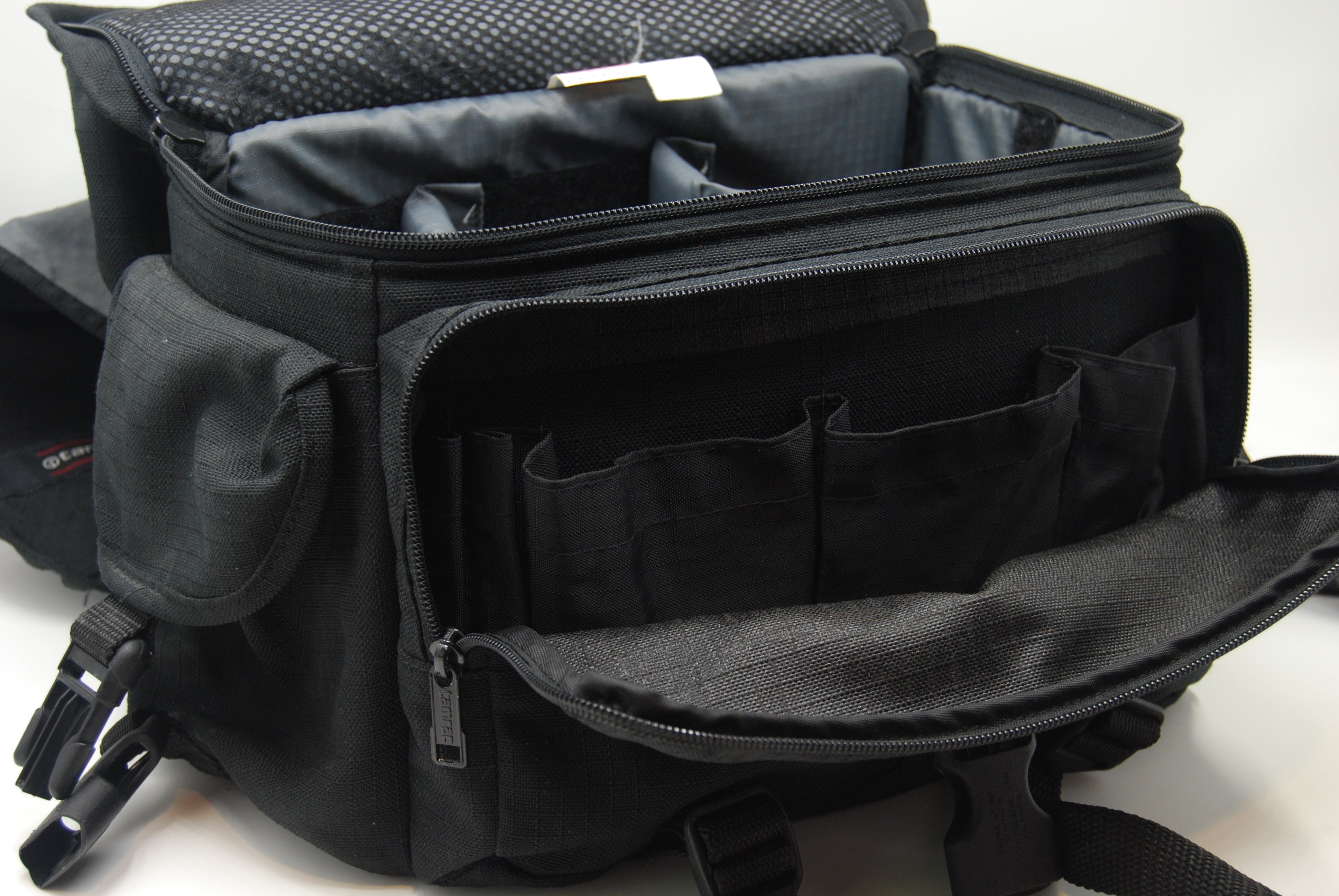 Used Tamrac Photo Daypack (Black)