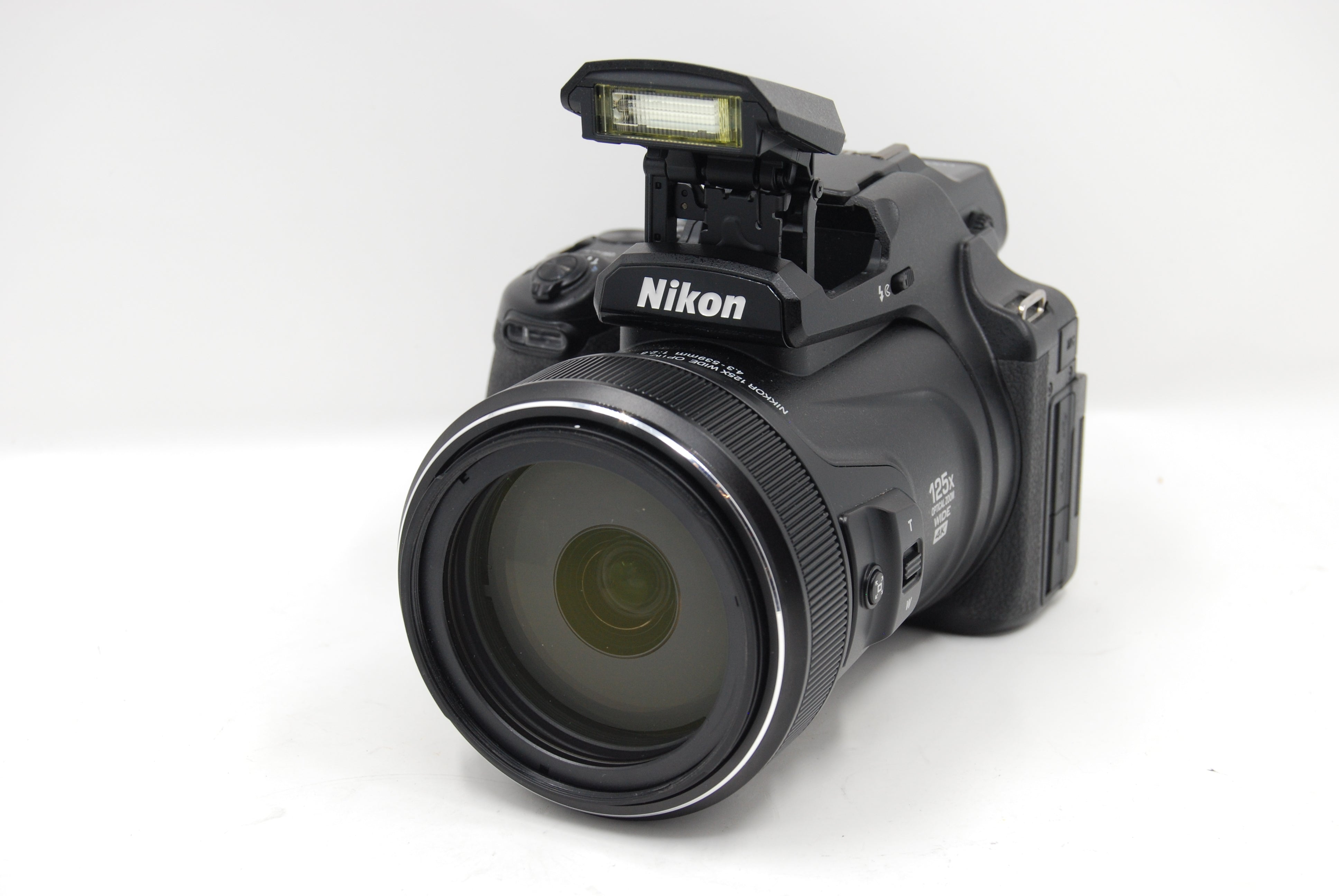 USED Nikon COOLPIX P1000 Digital Bridge/Point & Shoot Camera