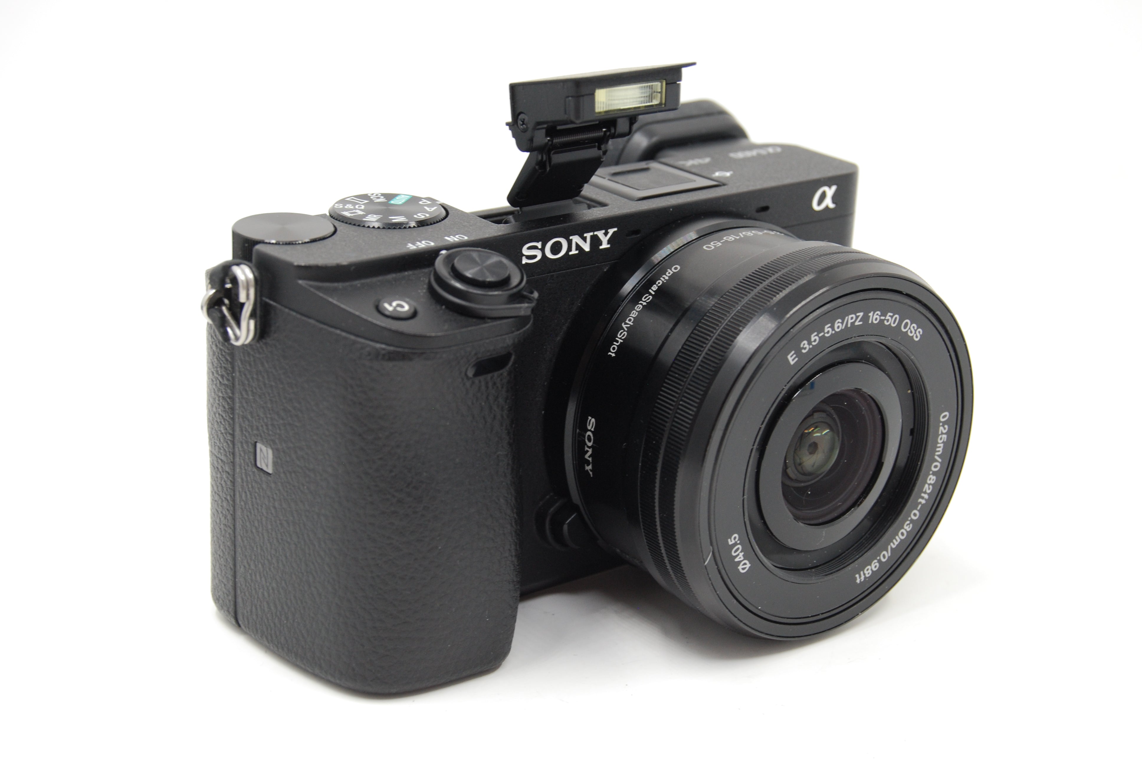 Used Sony a6400 Mirrorless Camera Kit  with 16-50mm lens