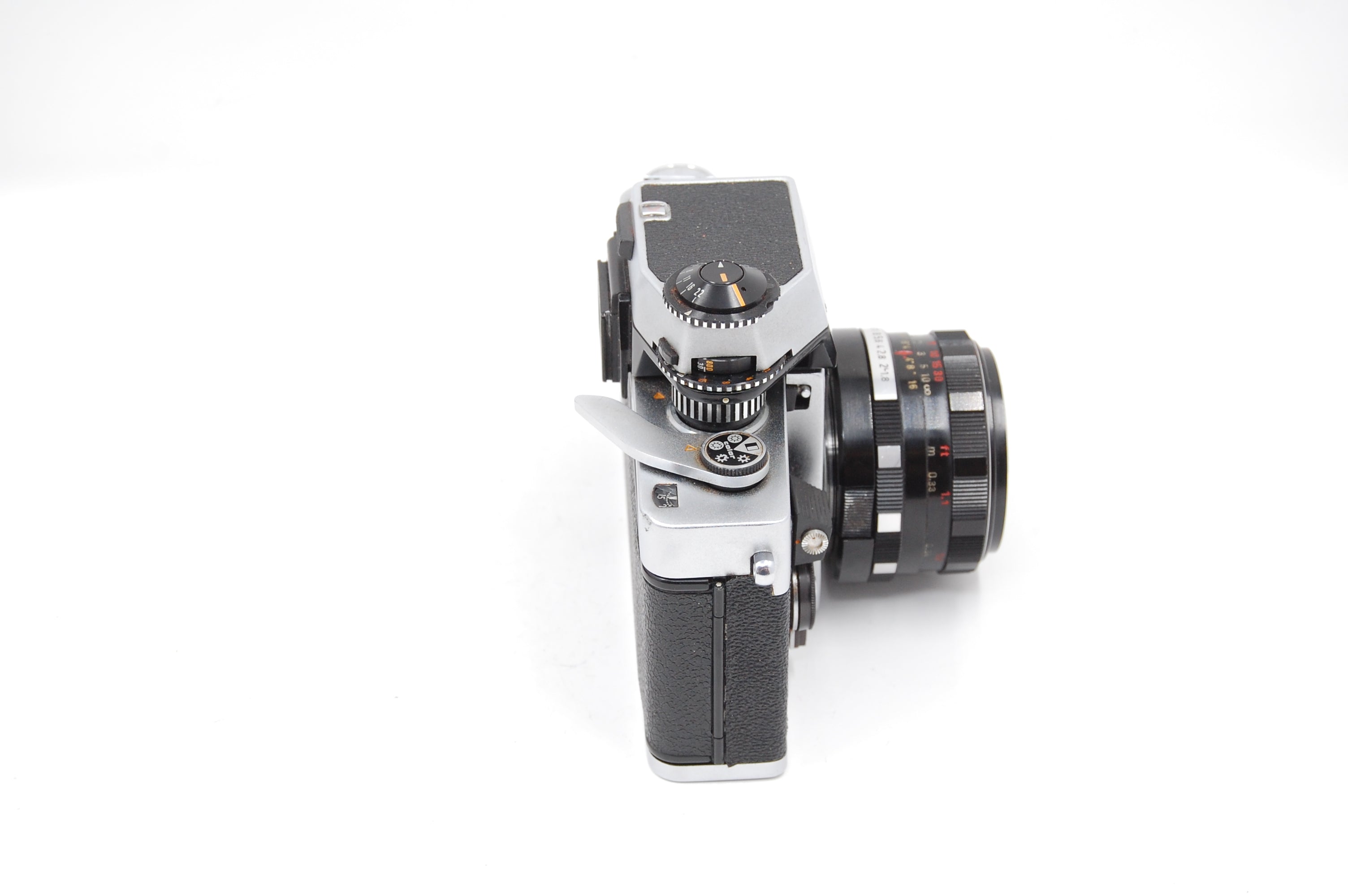 Used Exakta RTL 1000 w/50mm f/1.8 Meyer-Optik Gorlitz Orestan Lens & TTL Penta Prism