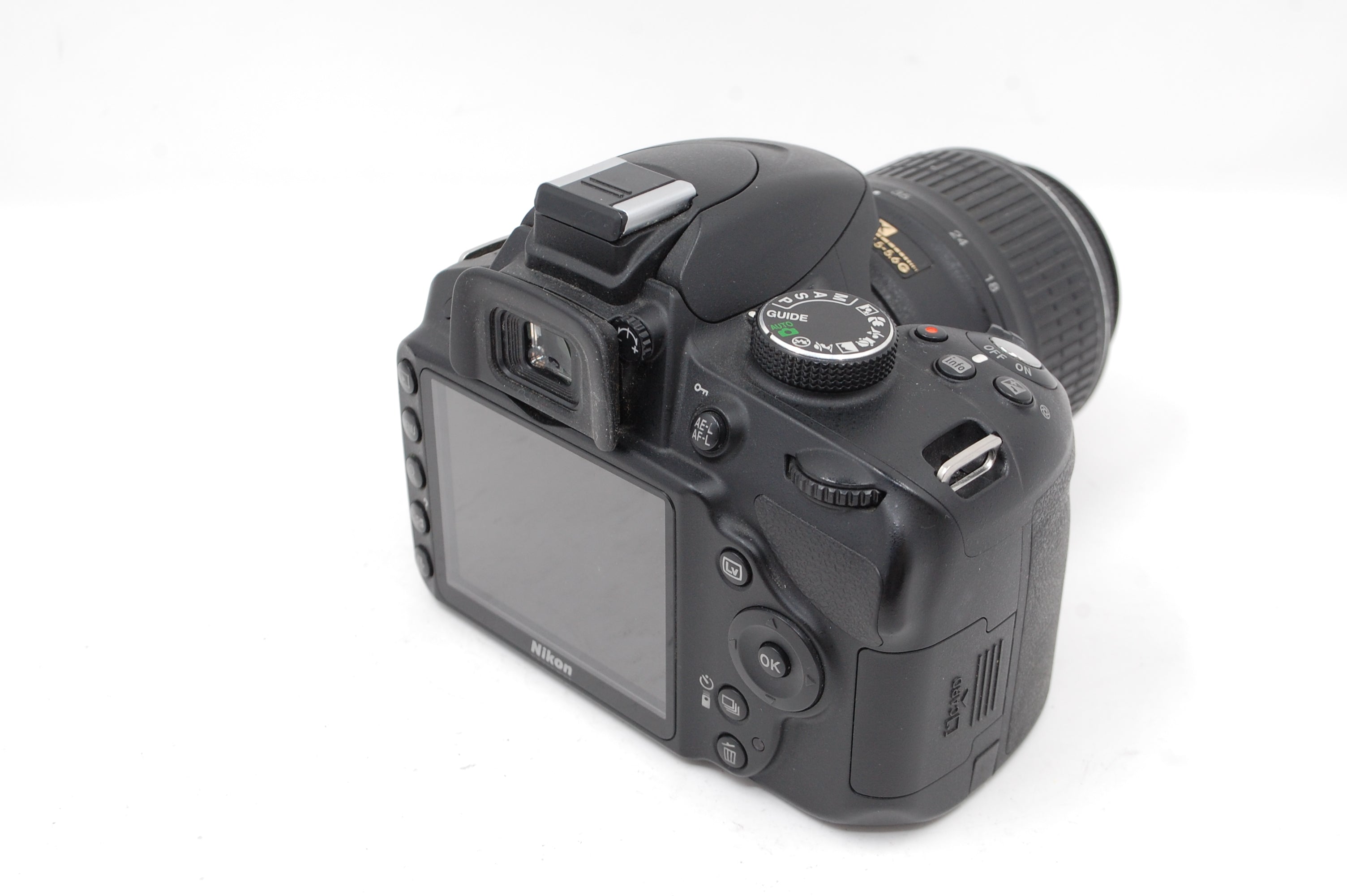 USED Nikon D3200 DSLR w/18-55mm Kit