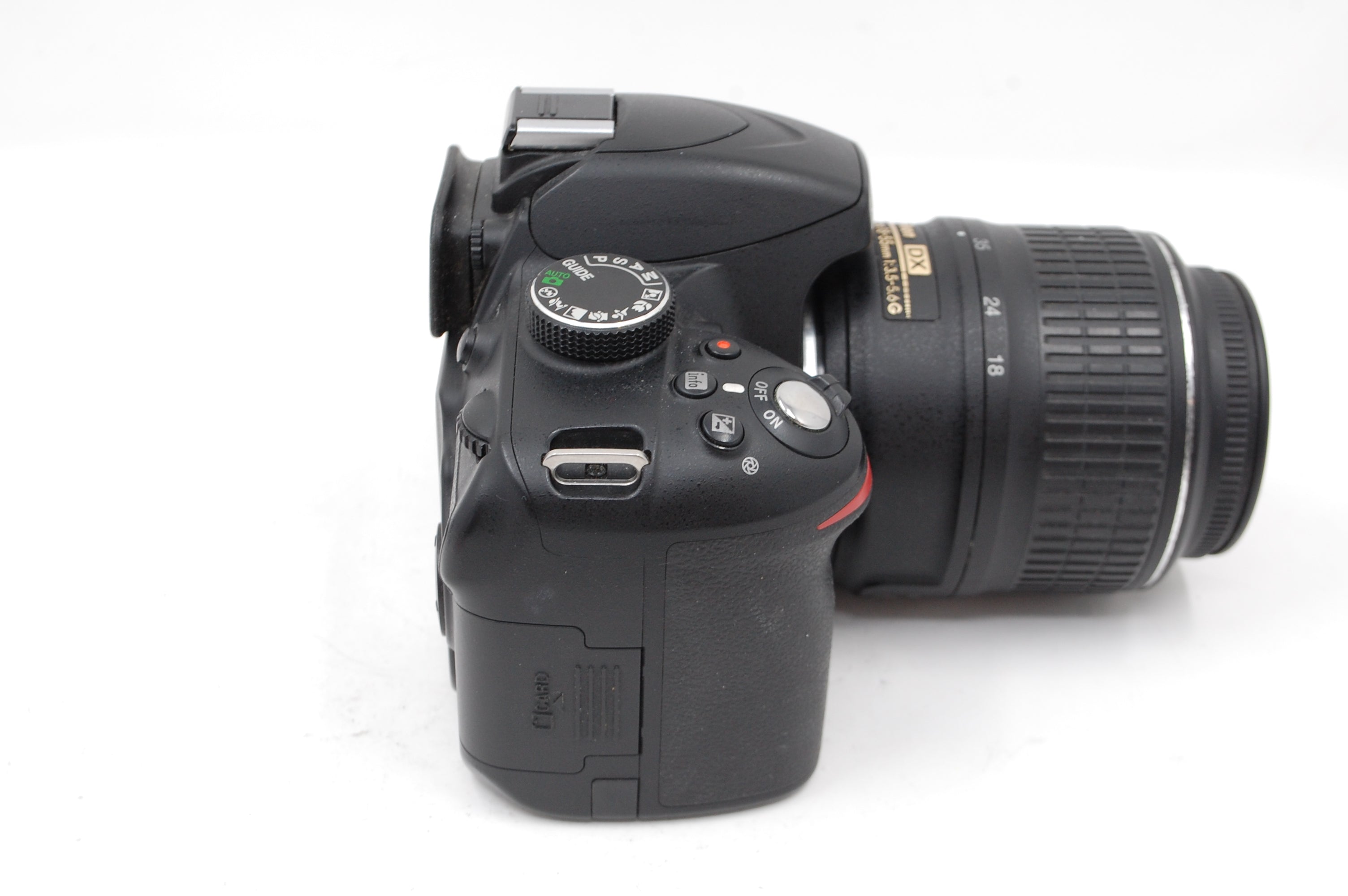 USED Nikon D3200 DSLR w/18-55mm Kit