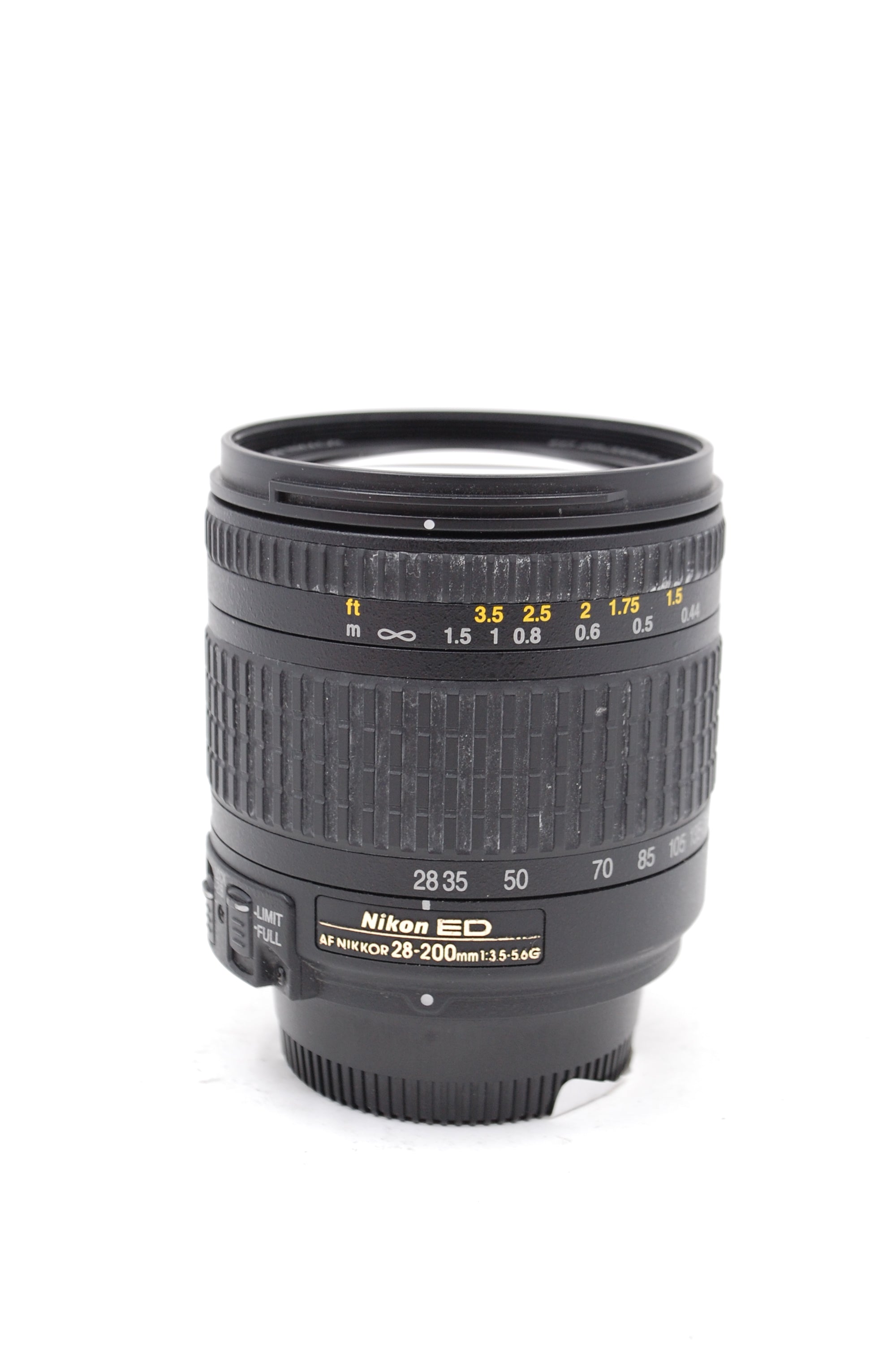 USED Nikon 28-200mm f3.5-5.6G
