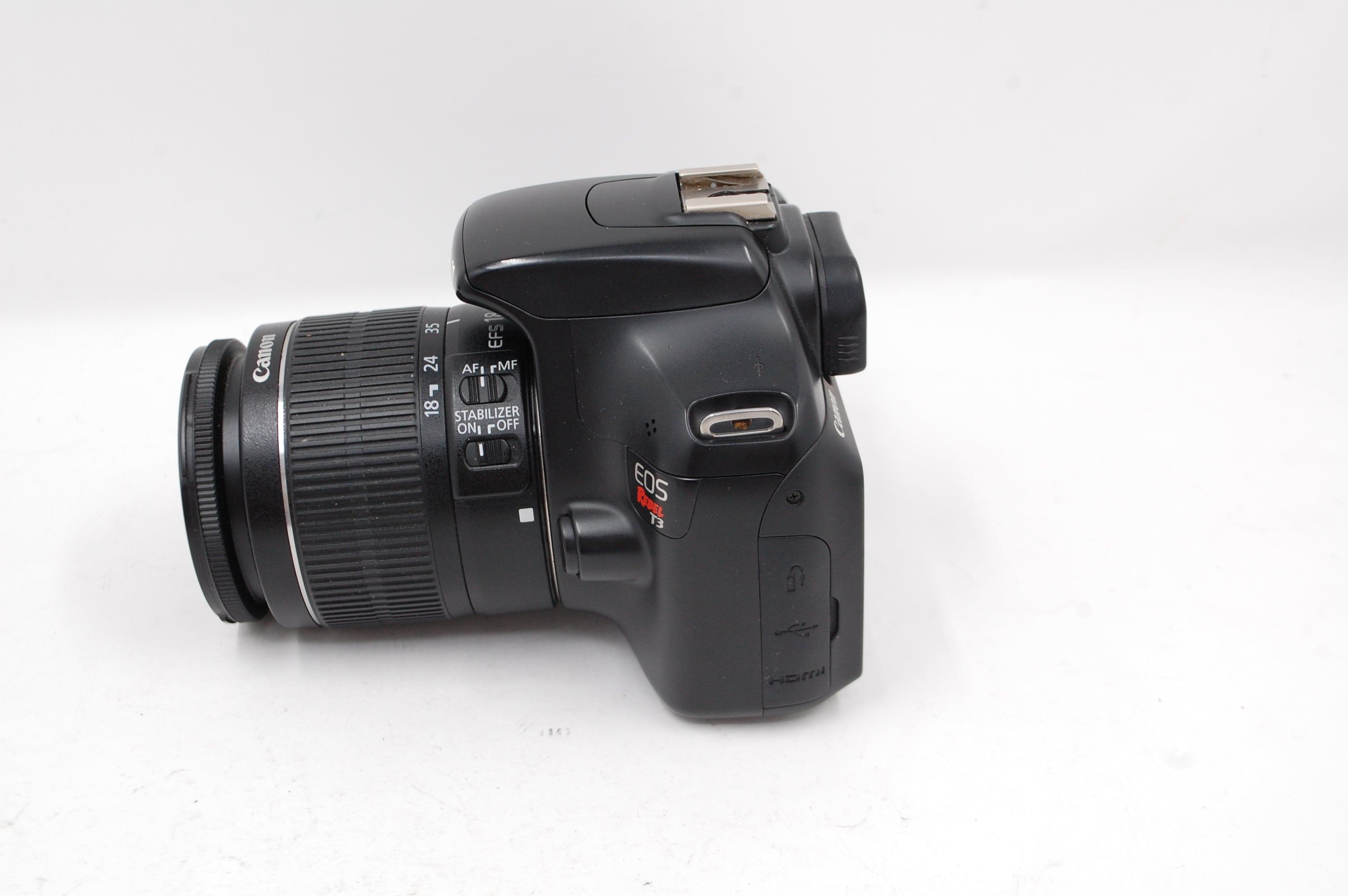 USED Canon Rebel T3 w/ 18-55mm Kit