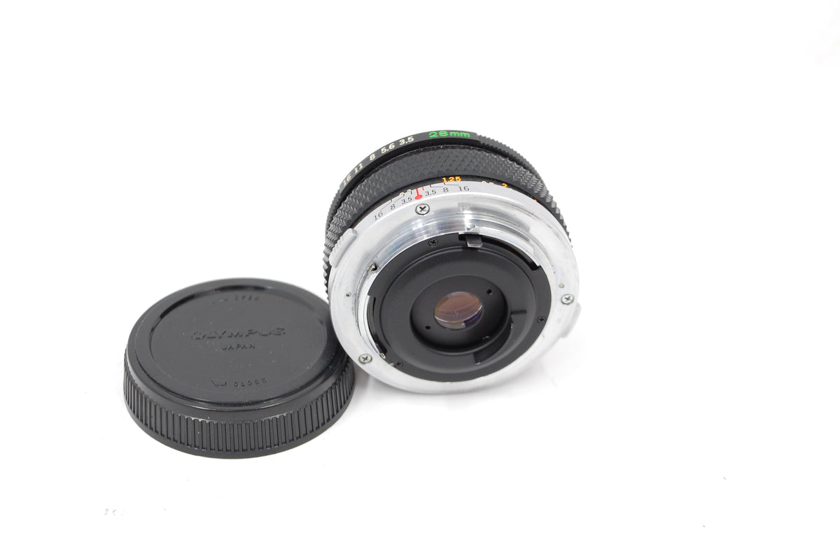 Used Olympus Zuiko 28mm f3.5 lens with Case