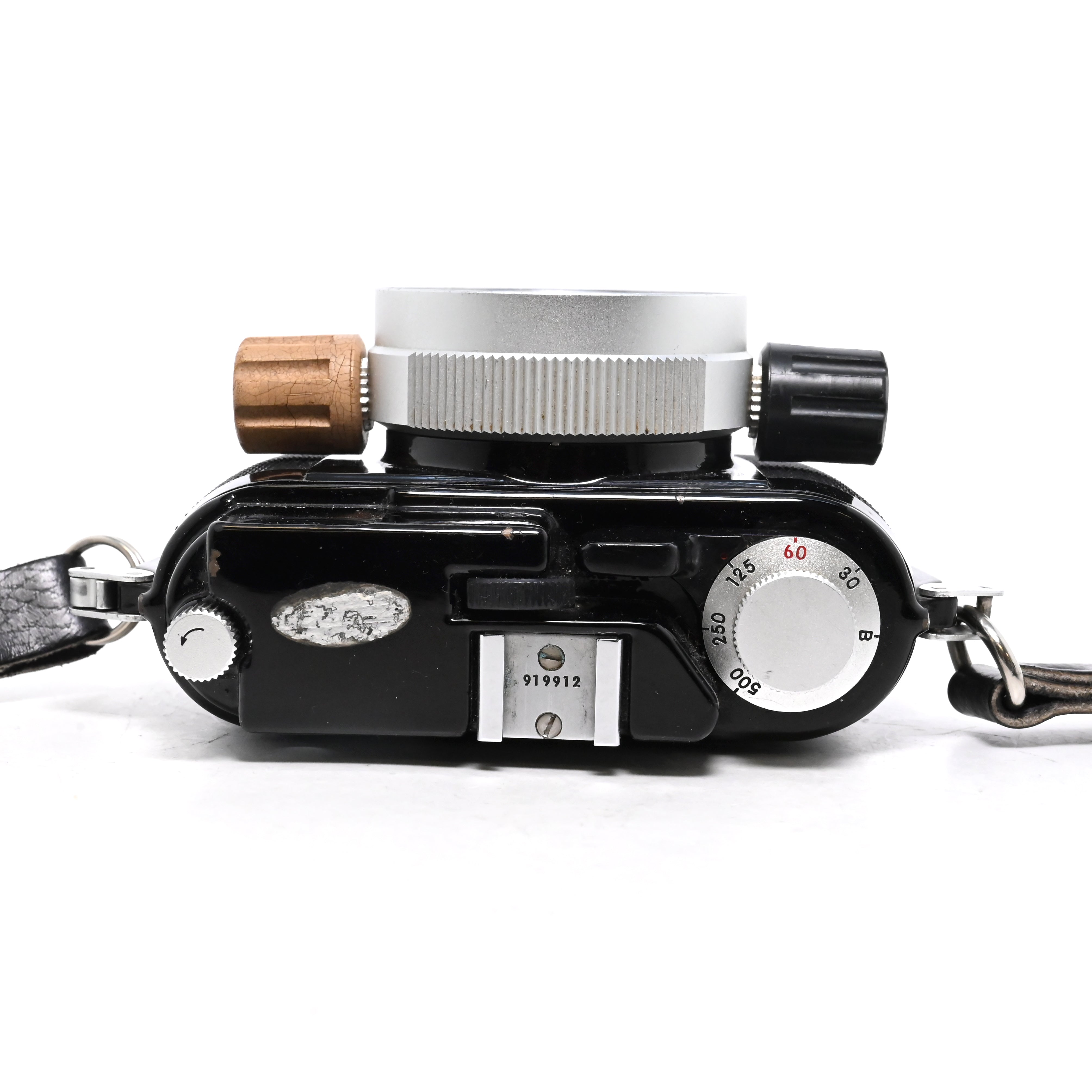 Nikonos Underwater 35mm Film Camera – Nikkor f/2.5– Clean Optics (0026)