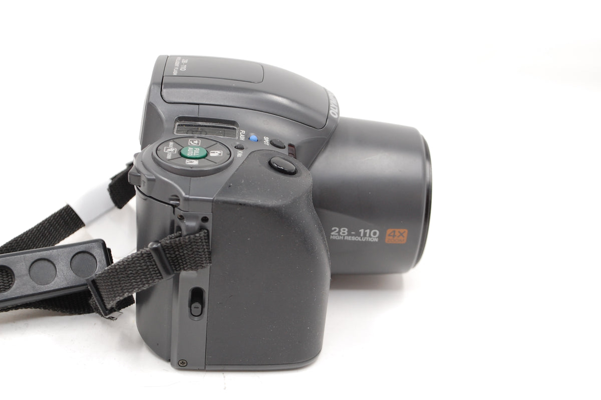 Olympus IS-10 DLX 35mm SLR Film Camera 28-110mm Zoom
