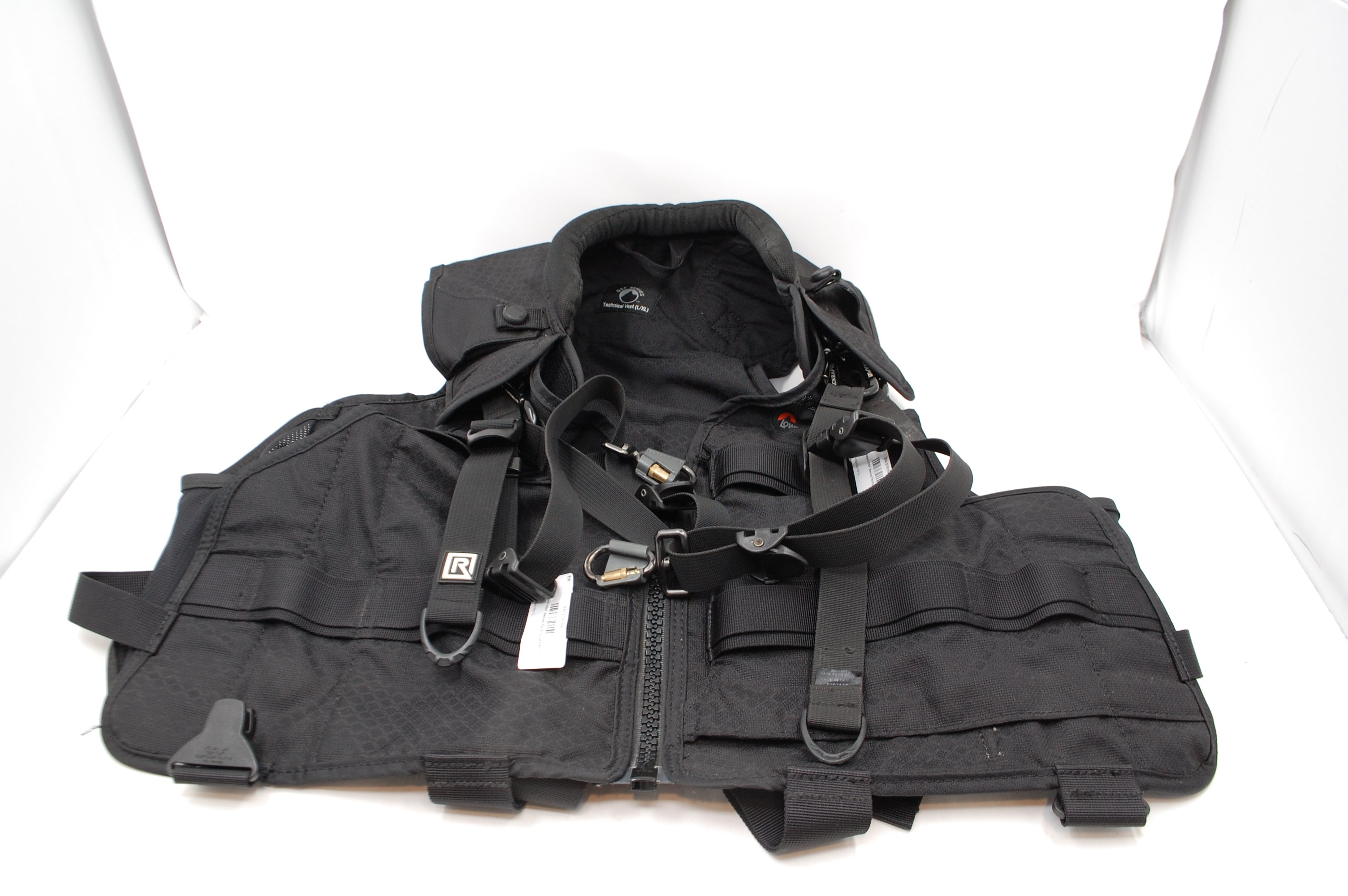 Used Lowepro S&F Series Technical Vest (LG/XL)