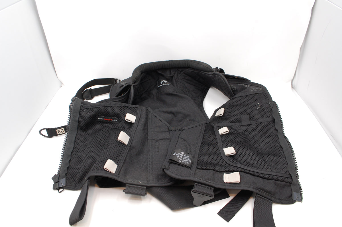 Used Lowepro S&F Series Technical Vest (LG/XL)