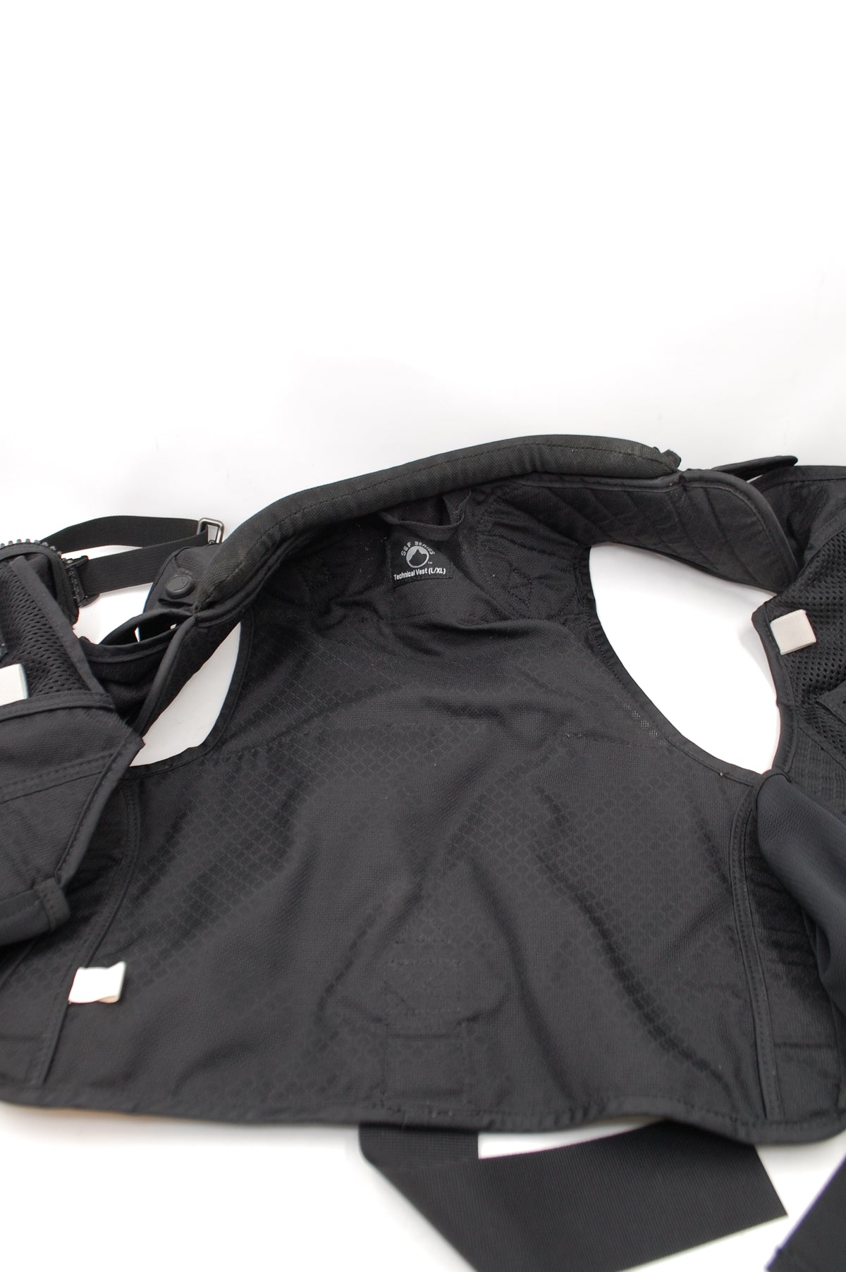 Used Lowepro S&F Series Technical Vest (LG/XL)