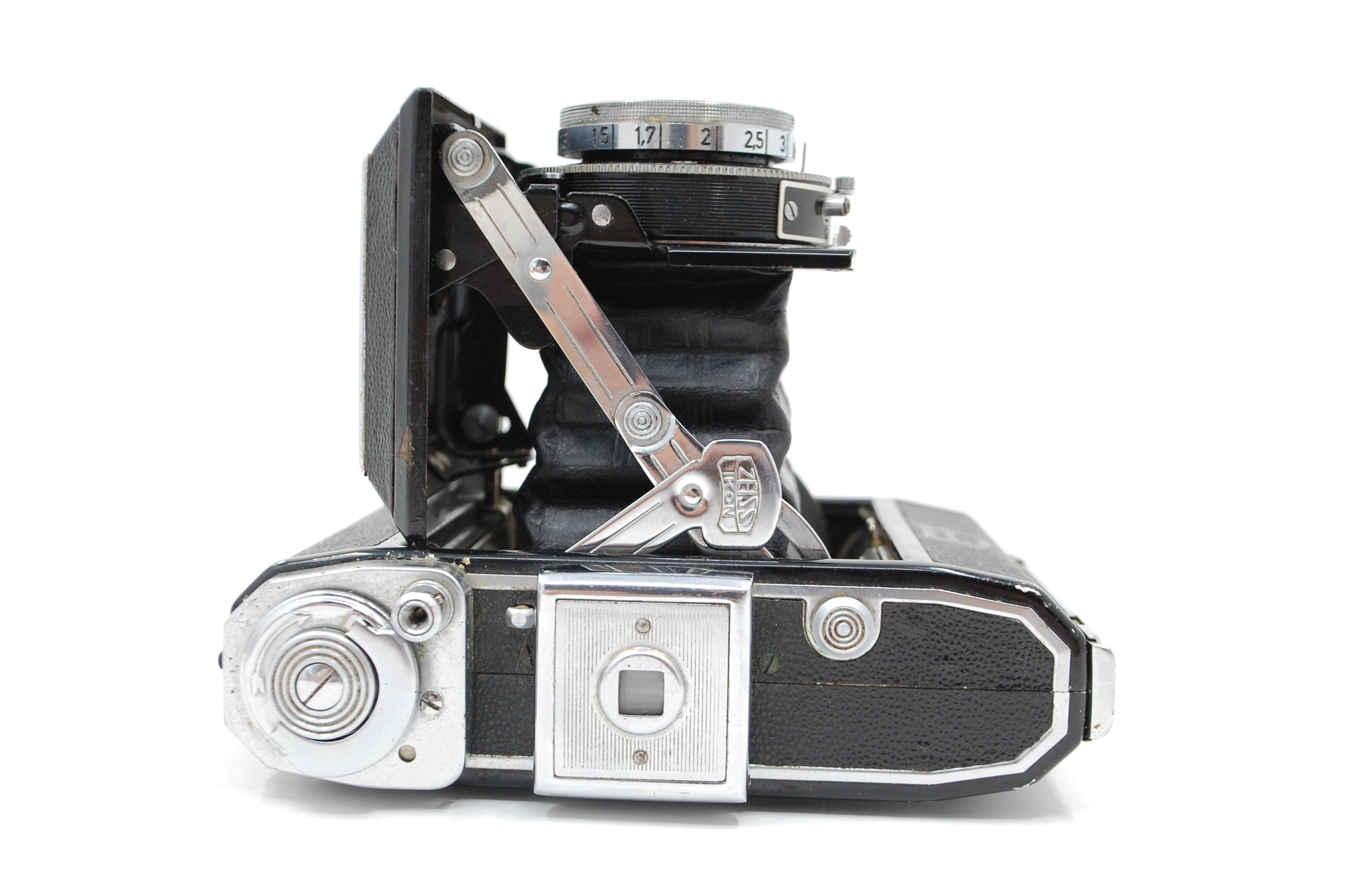 Used Zeiss Ikonta 521 with 75mm f3.5 Novar-Anastigmat (READ)