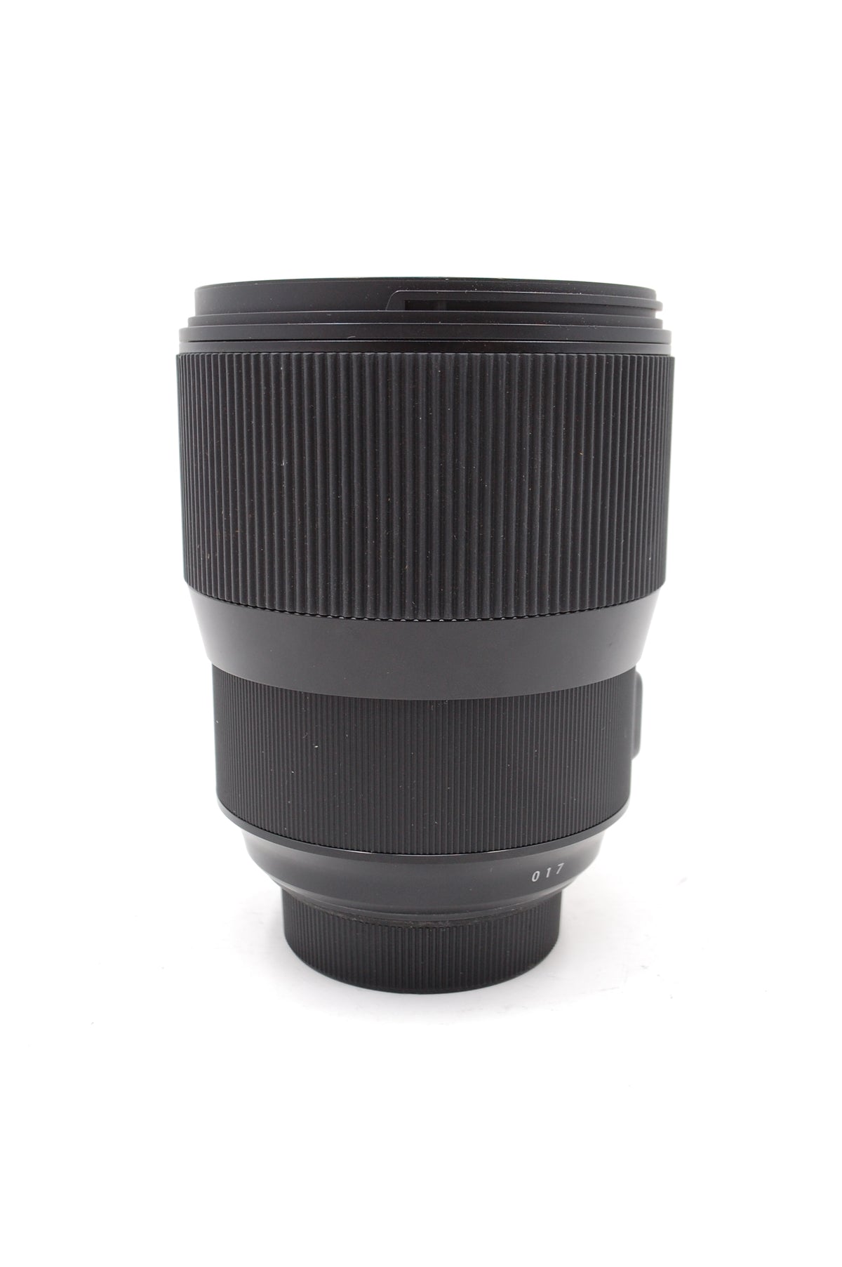 USED Sigma 135mm f1.8 DG HSM Art Lens for NIKON