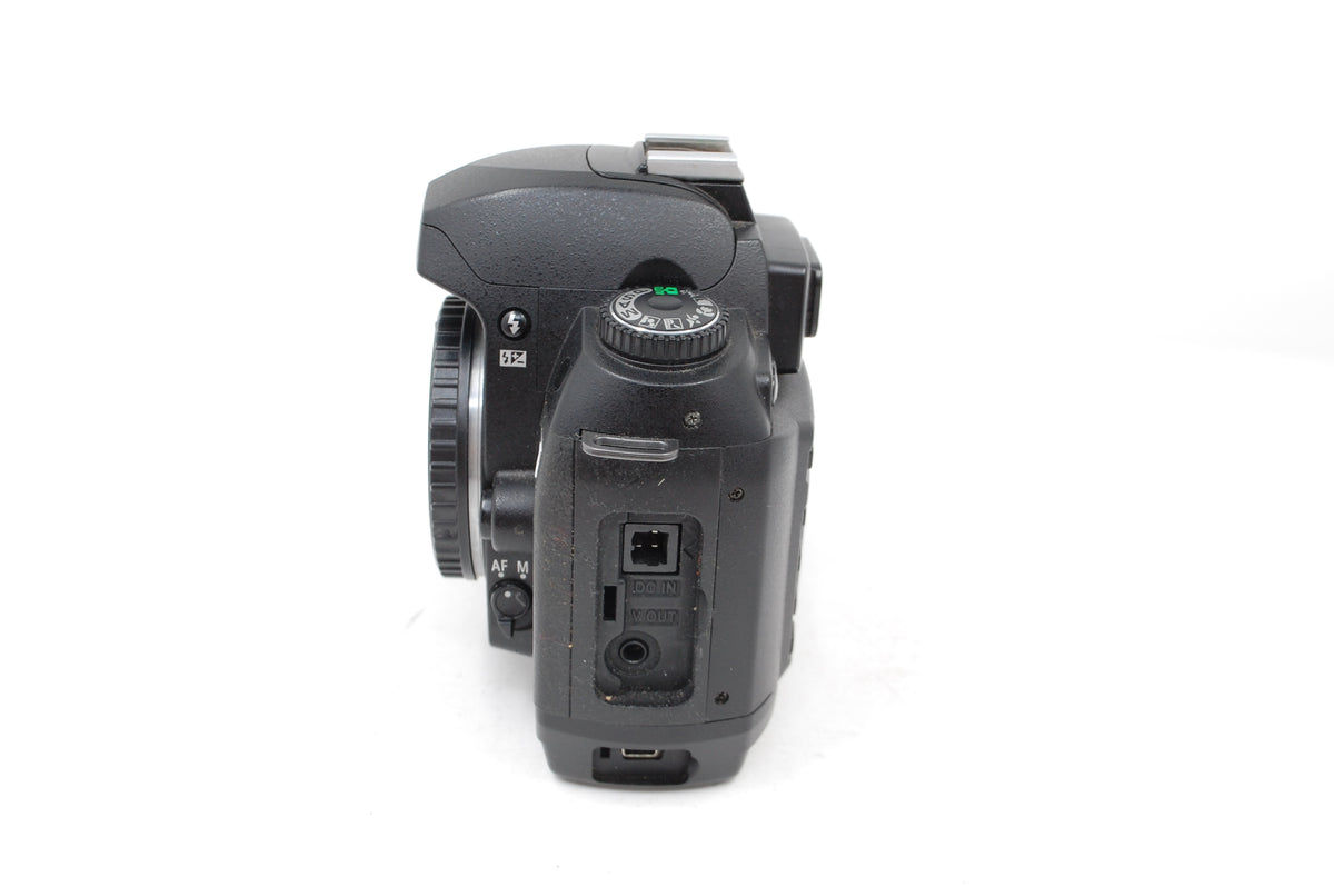 USED Nikon D70 DSLR Camera Body