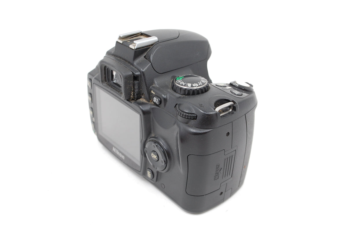 Used Nikon D40 DSLR Camera Body