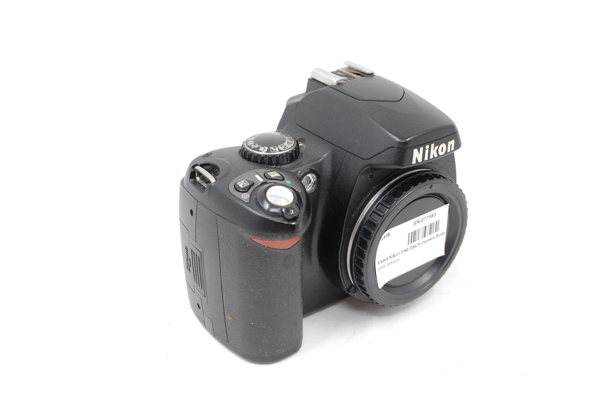 Used Nikon D40 DSLR Camera Body