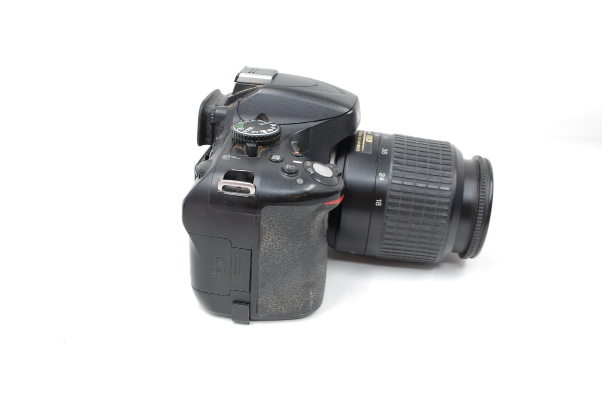 USED Nikon D5100 Digital SLR Kit w/ 18-55mm