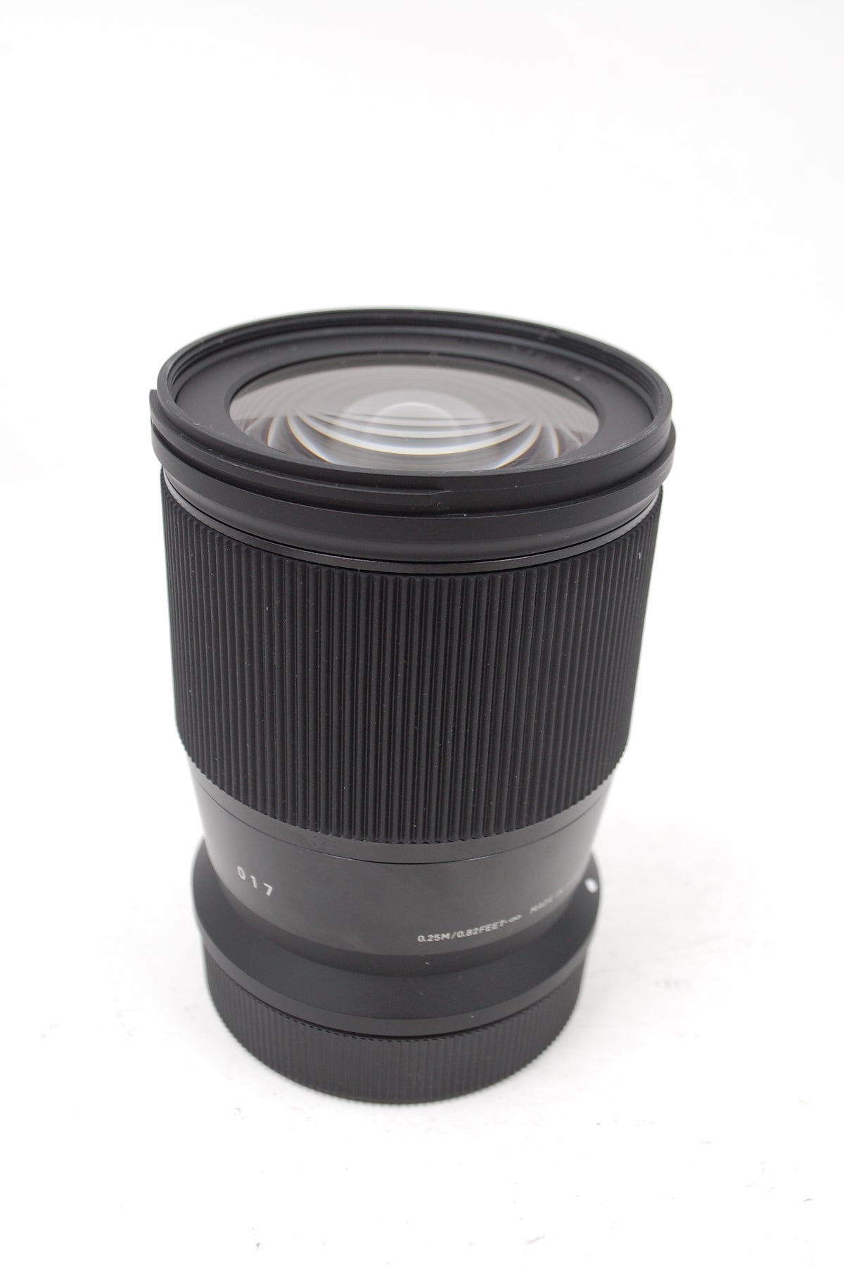 Used Sigma 16mm f/1.4 DC DN Contemporary Lens (Canon RF)