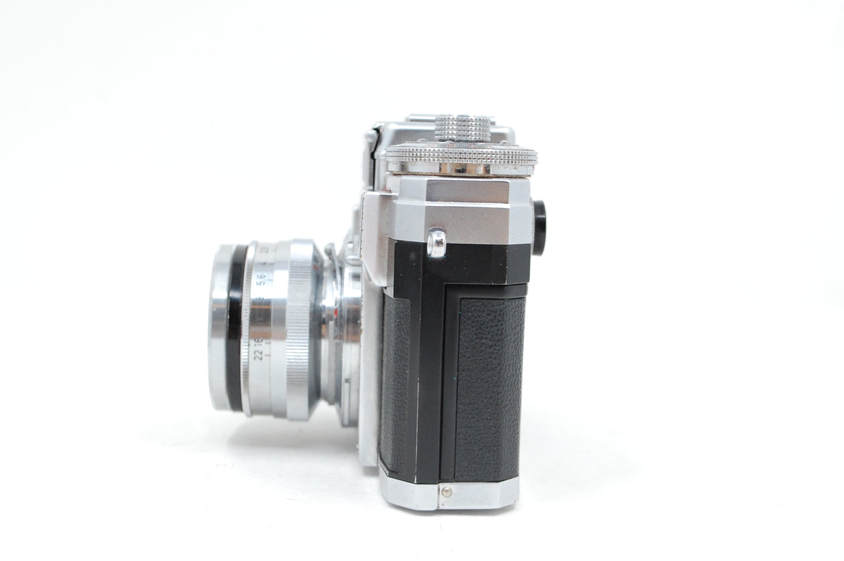 Used Contax Zeiss Ikon with a 50mm f2.0 Sonnar (READ)