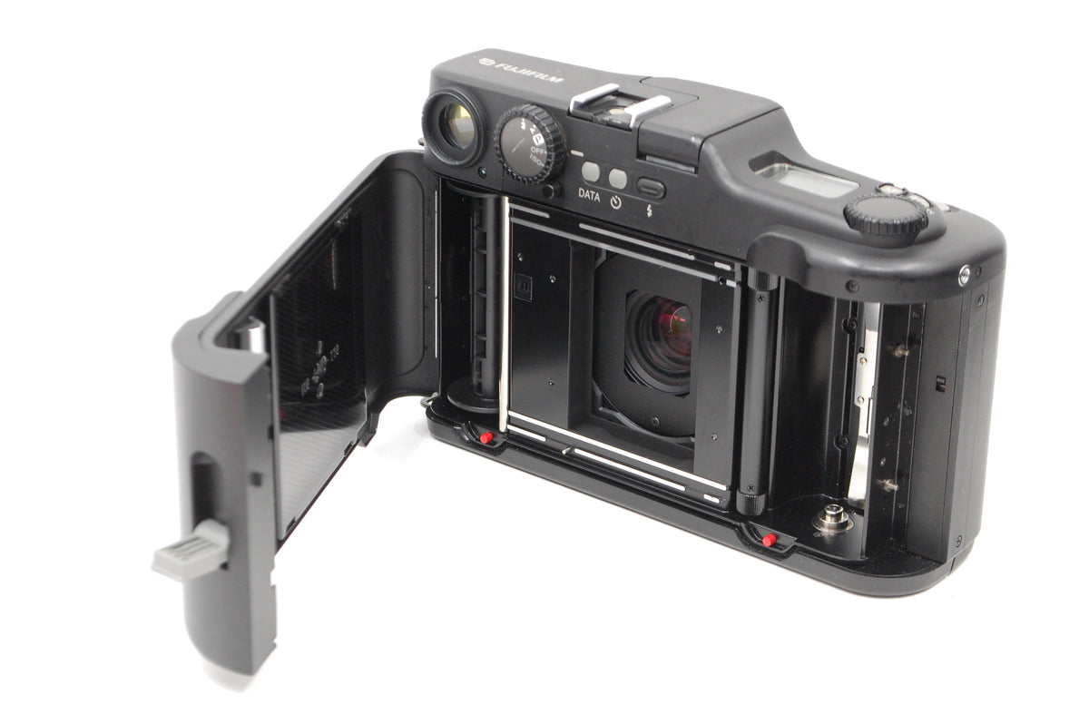 Used Fuji 6x4.5 Wide 45mm f4 GA645W Professional Rangefinder Camera