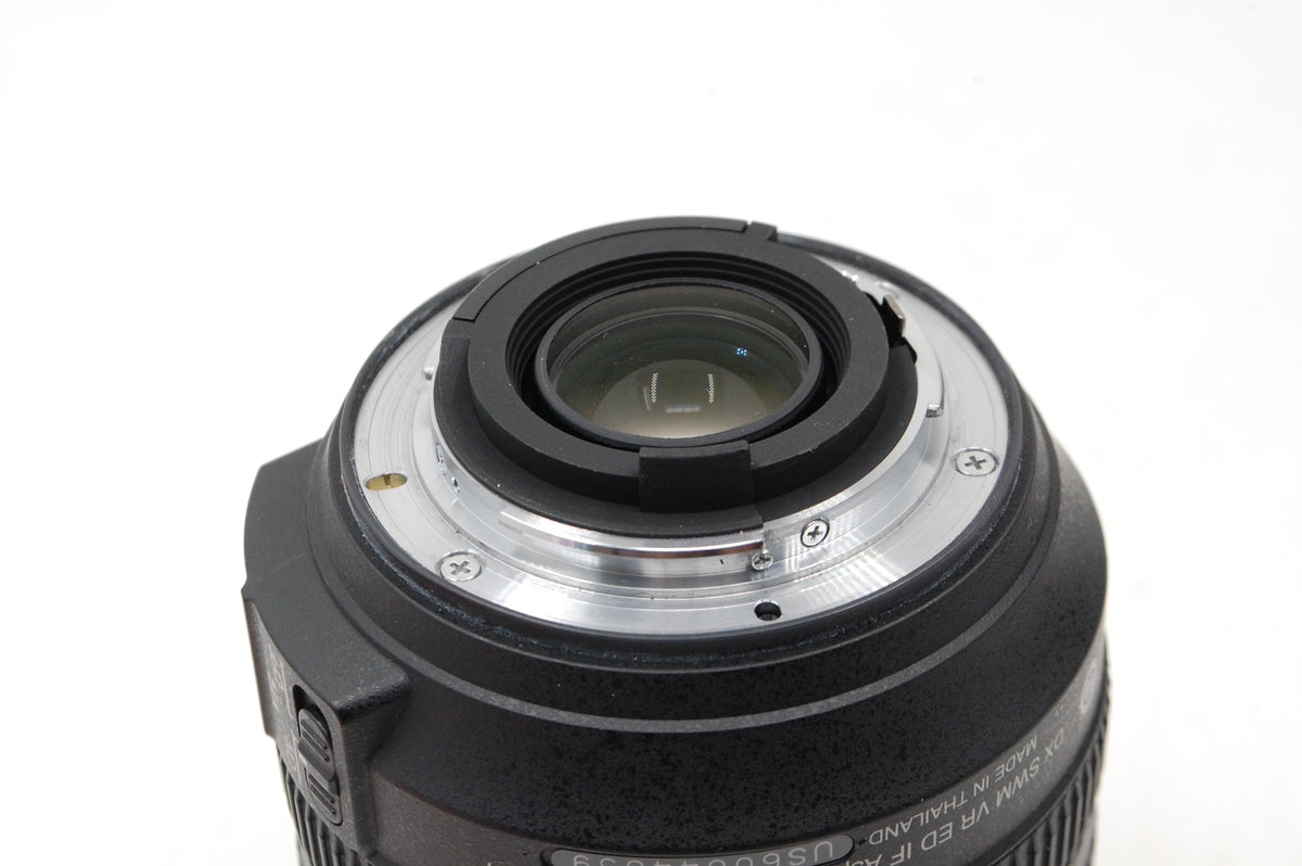 USED Nikon 18-140mm F3.5-5.6 G ED VR Lens