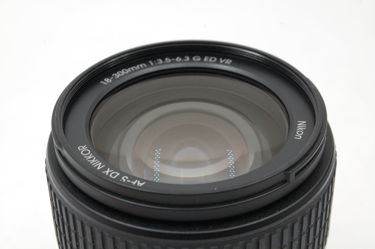 USED Nikon 18-300mm F3.5-6.3 G ED VR AF-S DX NIKKOR Lens