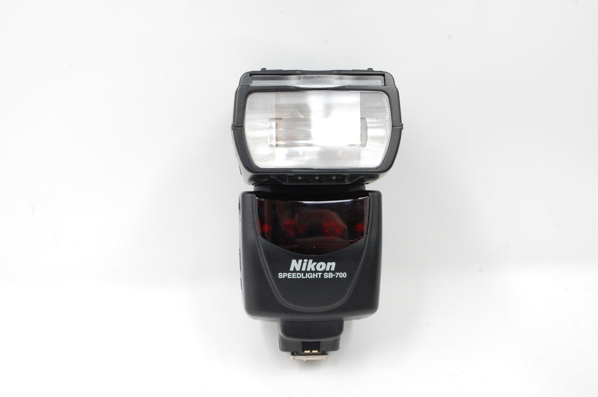 USED Nikon SB-700 Speedlight Flash