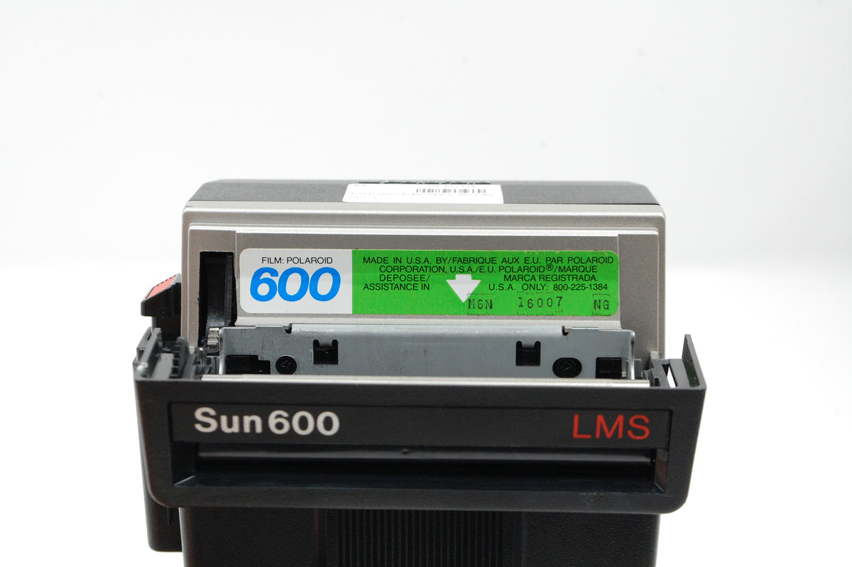 USED Used Polaroid Sun 600 LMS