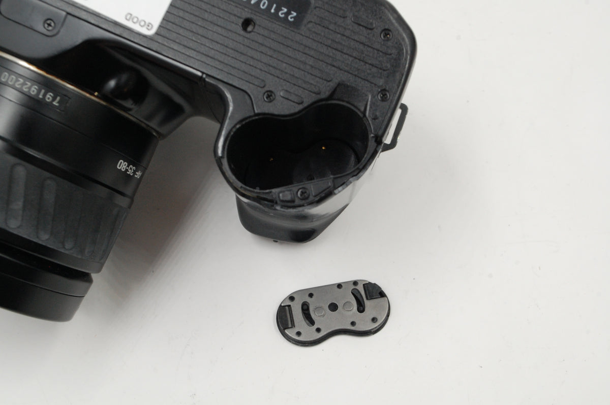 Used Minolta DYNAX (Maxxum) 7000i Film SLR w/35-80mm f4-5.6