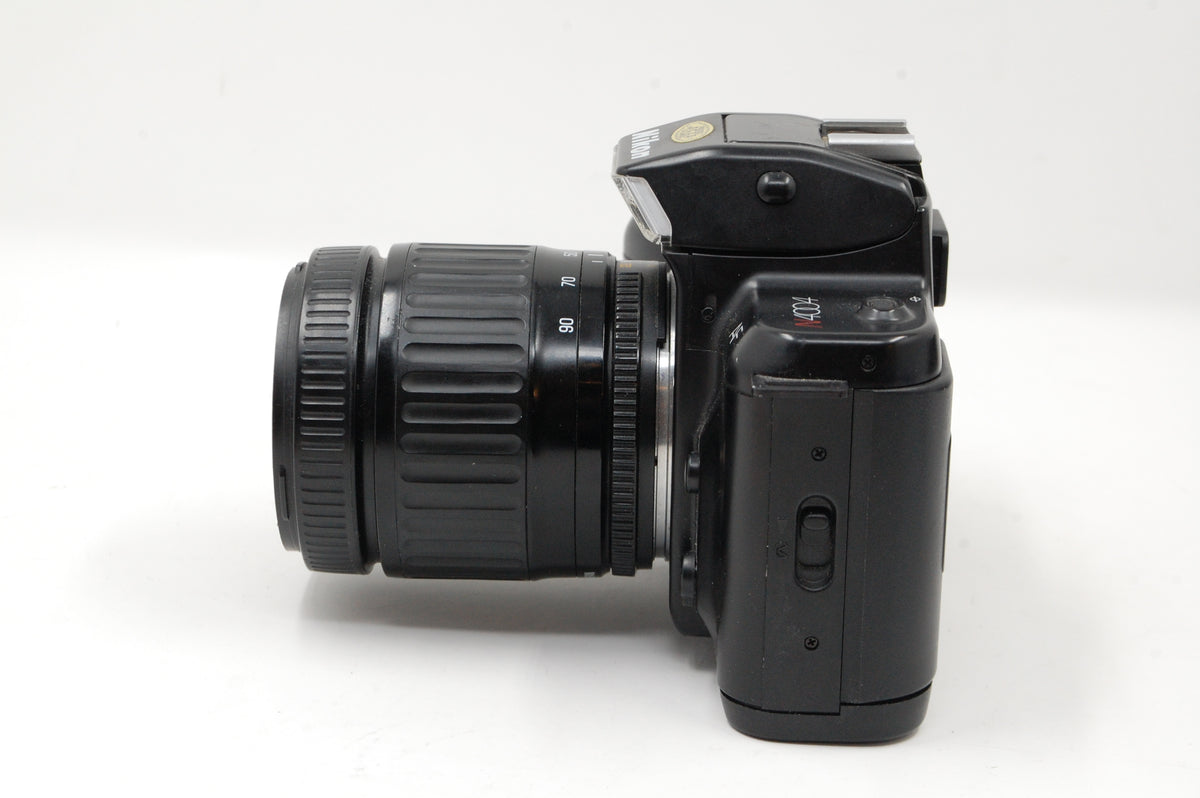 USED Nikon N4004 [Film] SLR w/Tamron 35-90mm f4-5.6 Lens (No Flash - READ)