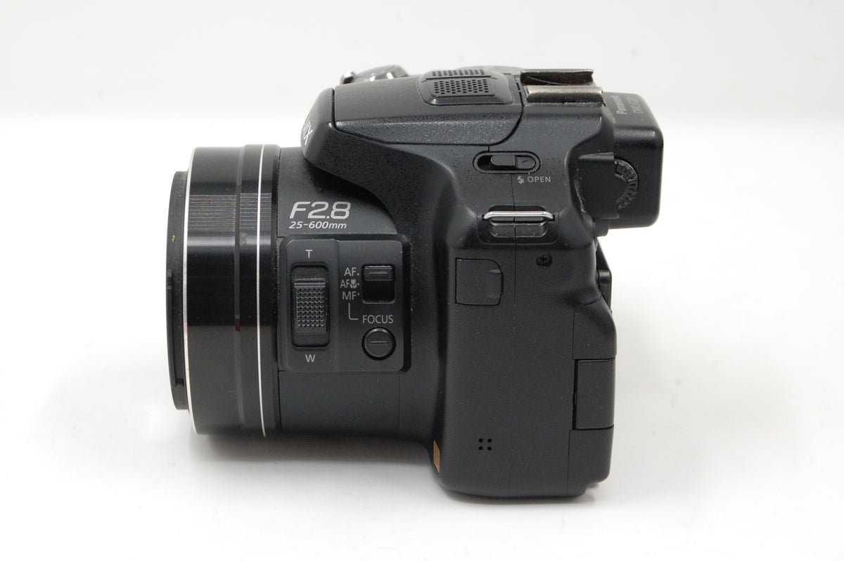 USED Panasonic Lumix DMC-FZ200 Digital