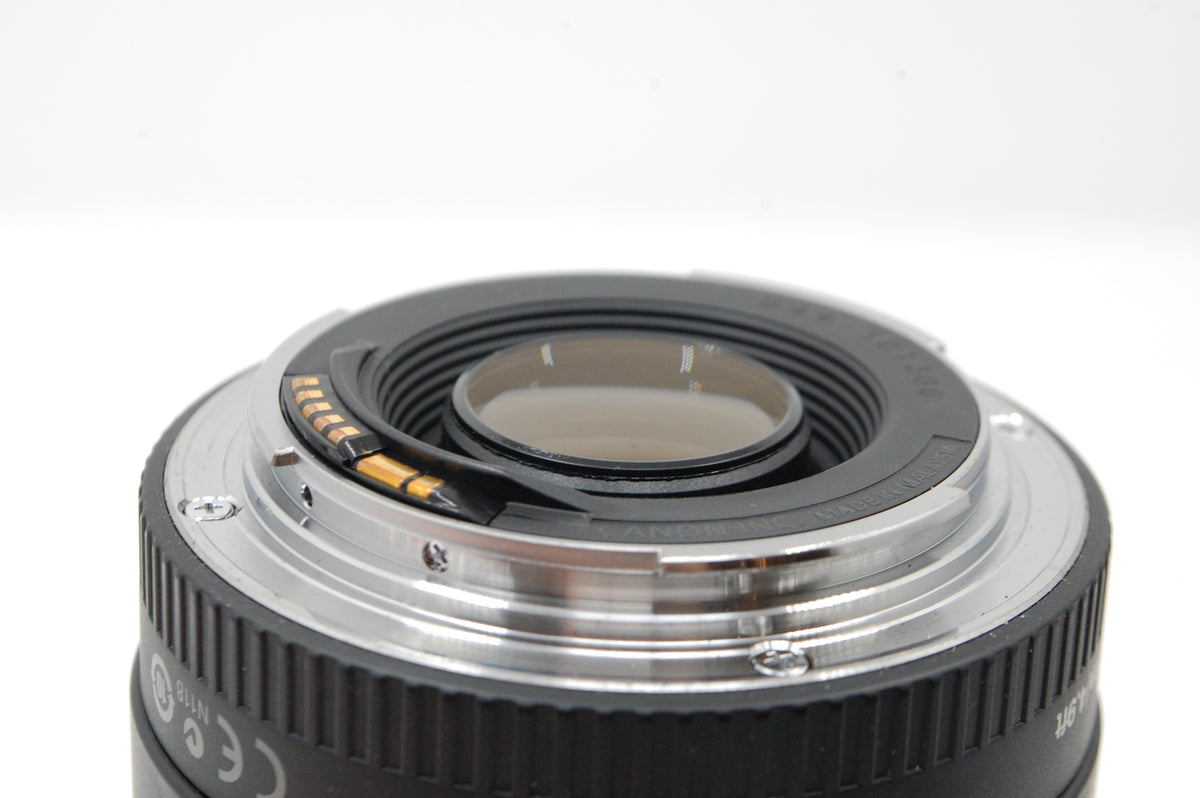 USED Canon 75-300mm F4-5.6 USM AF III Lens