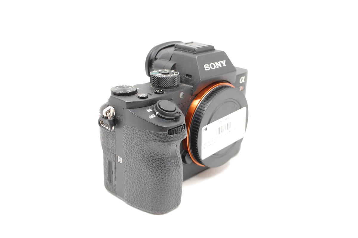 USED Sony a7R II Full Frame Mirrorless Camera  (body only)
