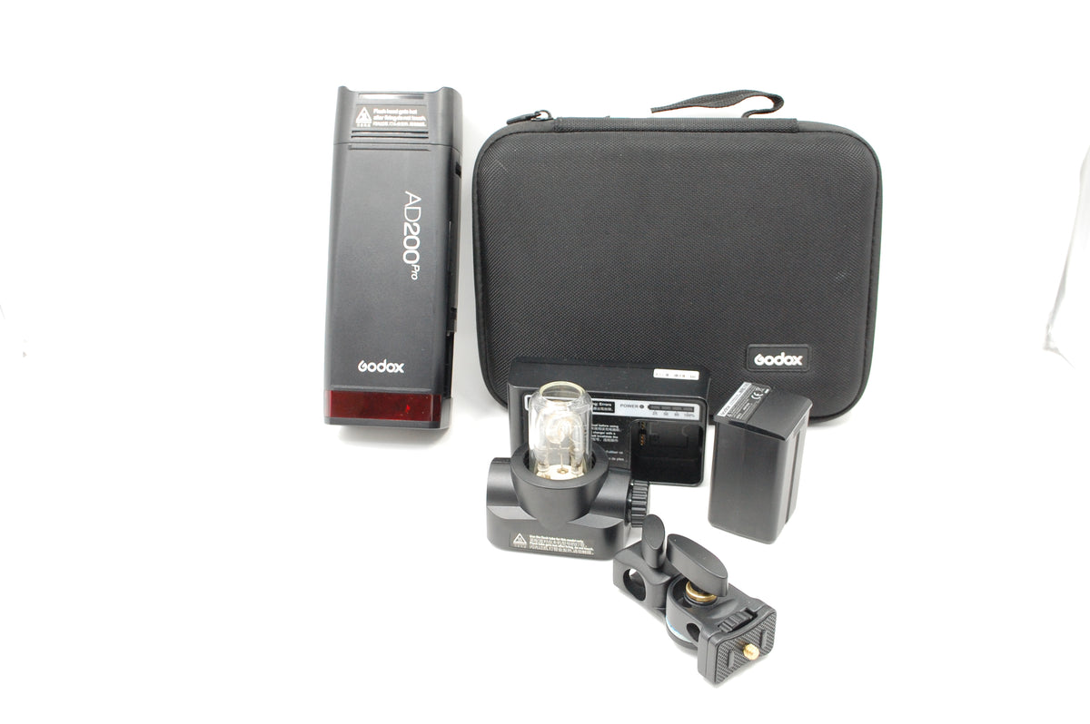 Used Godox AD200Pro TTL Pocket Flash Kit