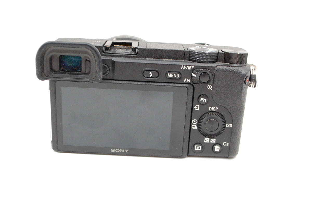 Used Sony a6400 Mirrorless Camera Kit with 16-50mm lens