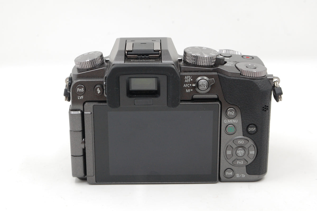 USED Panasonic Lumix G7 Body (Silver/Pewter)