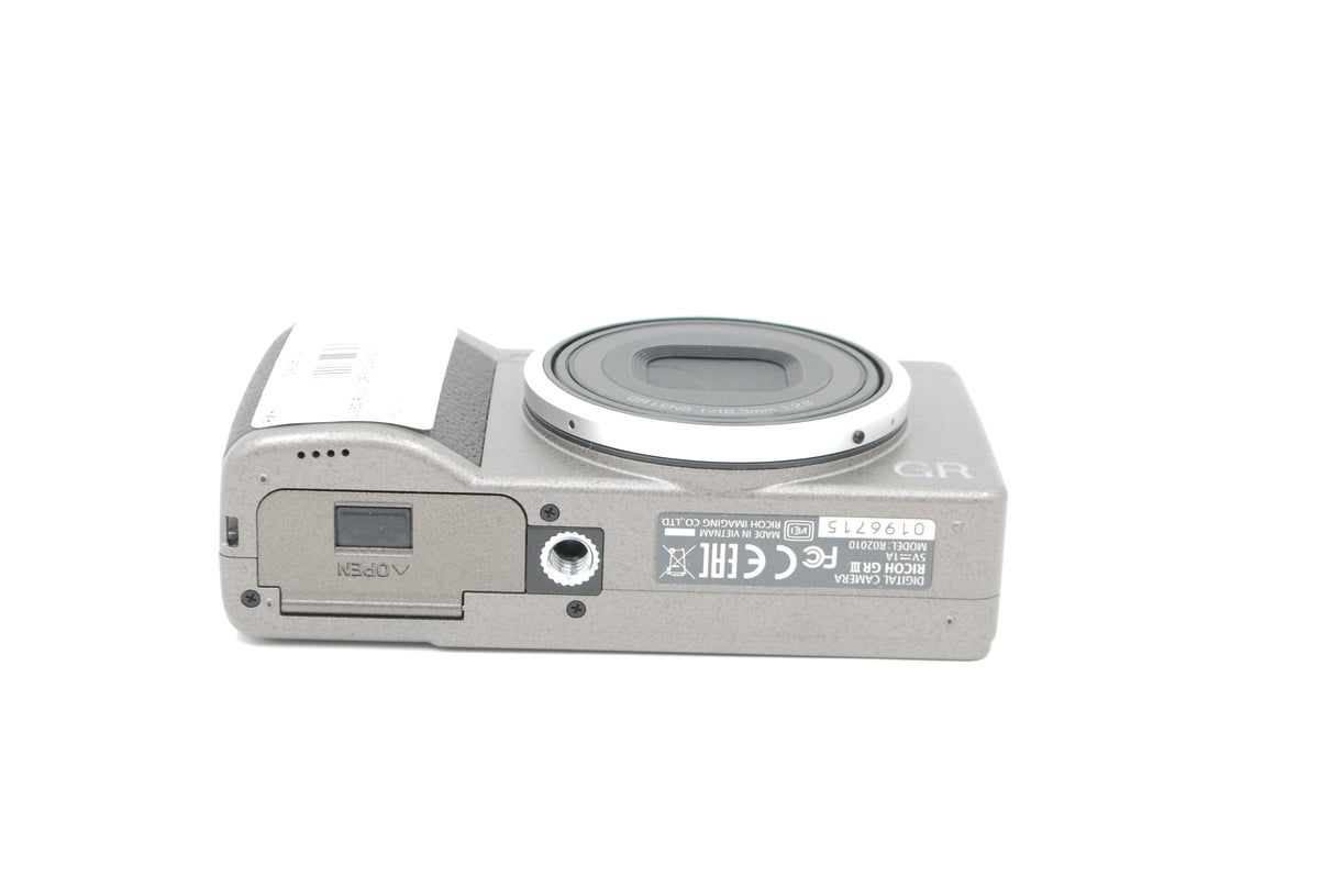 USED Ricoh GR III Diary Edition