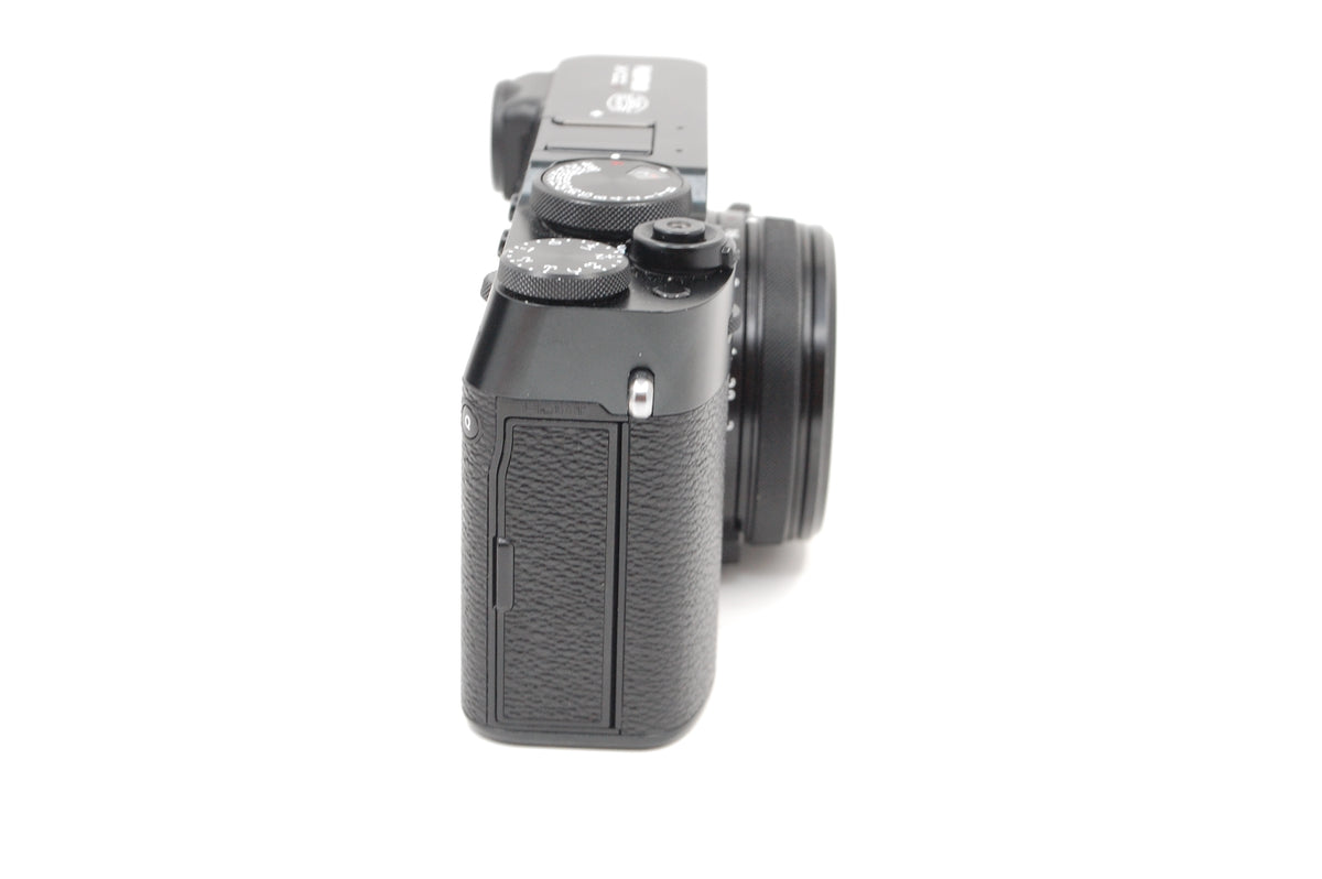 Used Fujifilm X100VI Digital Camera Body -  Black