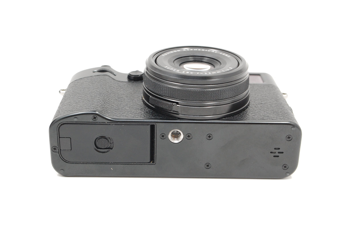 Used Fujifilm X100VI Digital Camera Body -  Black
