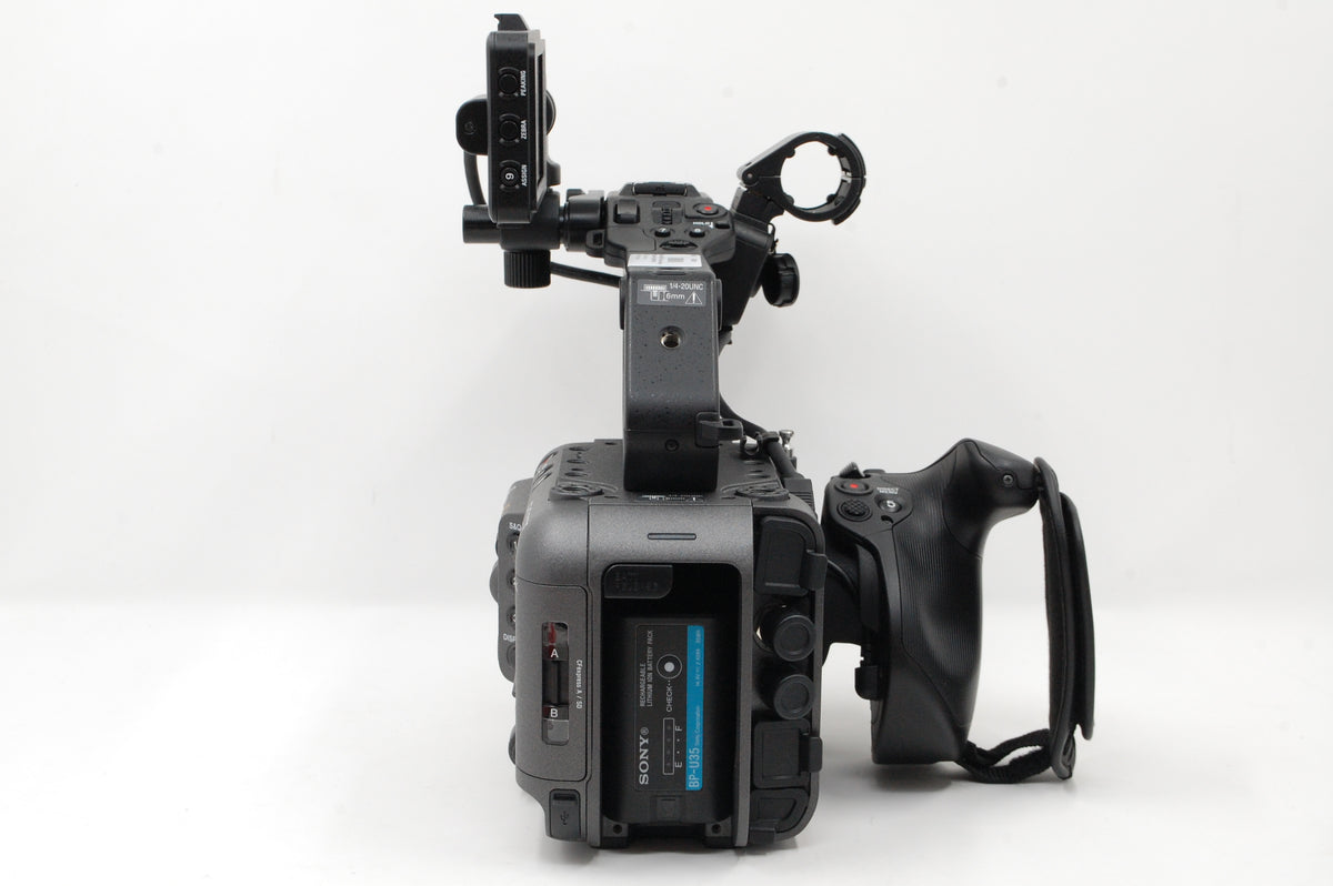 Used Sony FX6 Full-Frame Cinema Camera (Body Only) w/ Sony EGM-VG1 Mic