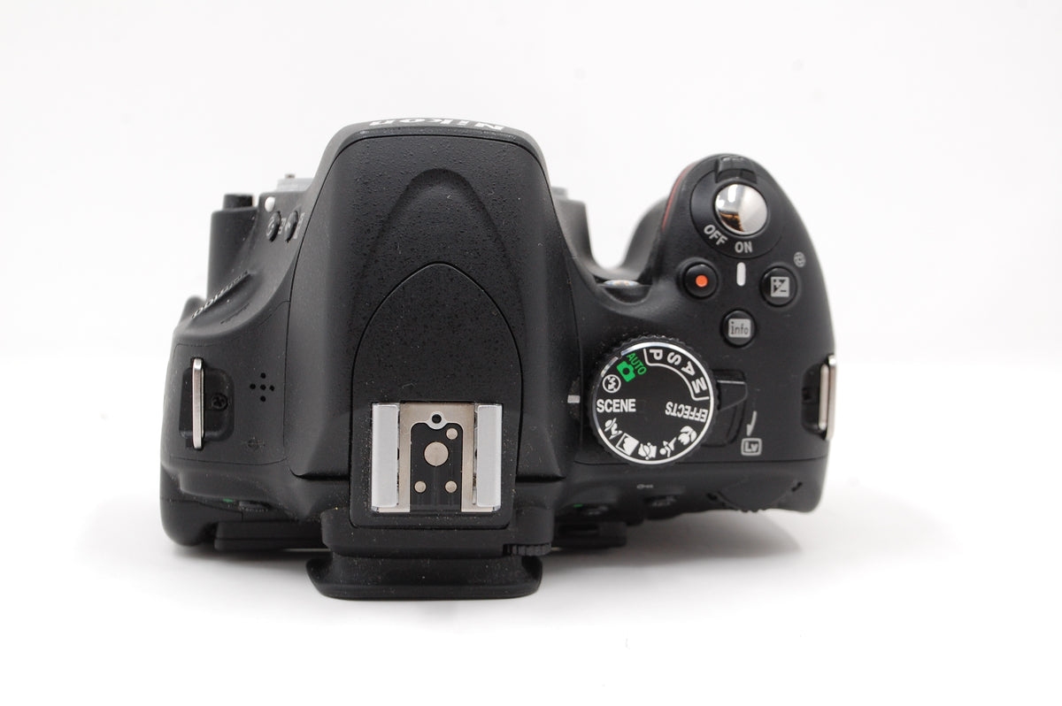 USED Nikon D5100 Digital SLR Body - FOR PARTS, NOT WORKING