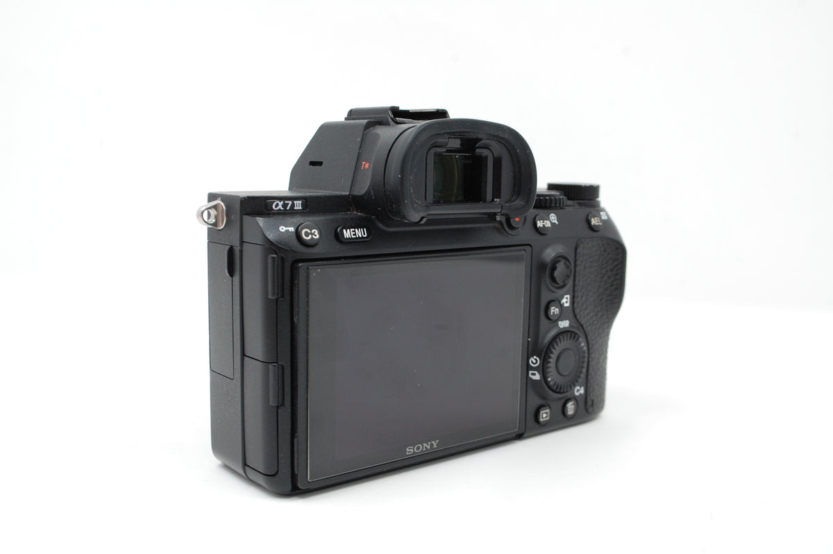 USED Sony A7 III Mirrorless Camera Body - FOR PARTS, NOT WORKING
