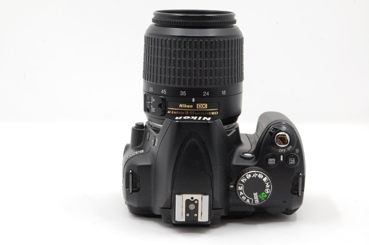 USED Nikon D3000 DSLR w/ 18-55mm Lens