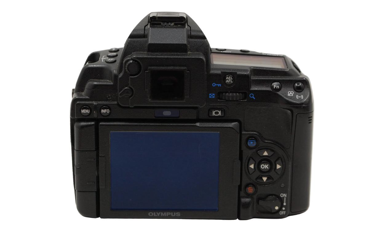 USED Olympus E-5 4/3 DSLR (Not compatible w/ M43 system)