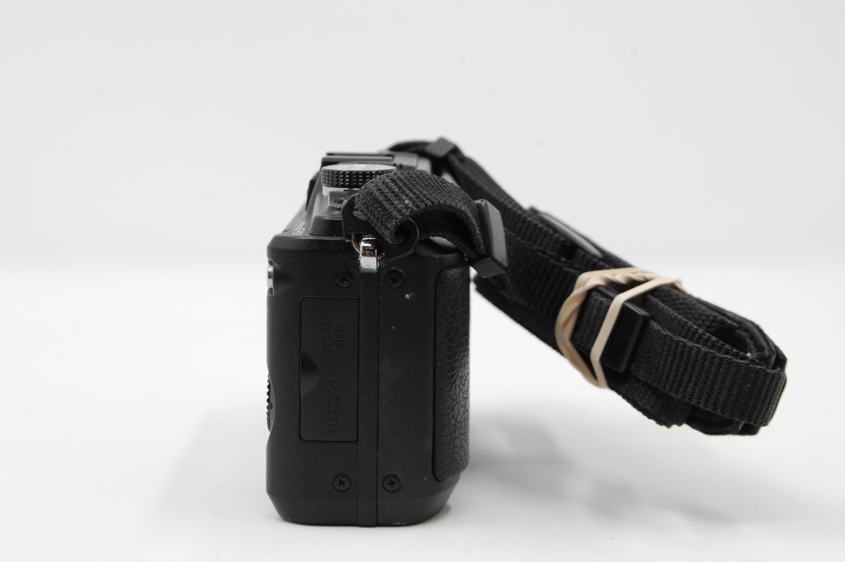USED Olympus Pen E-PL2 Mirrorless Camera