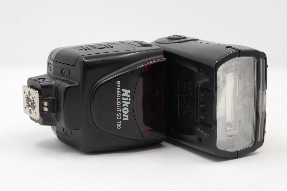 USED Nikon SB-700 Speedlight Flash