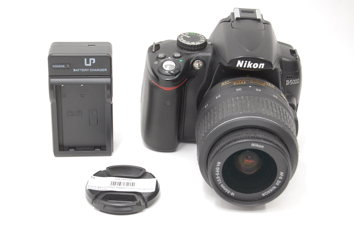 USED Nikon D5000 Digital Camera w/ 18-55mm F3.5-5.6 Lens