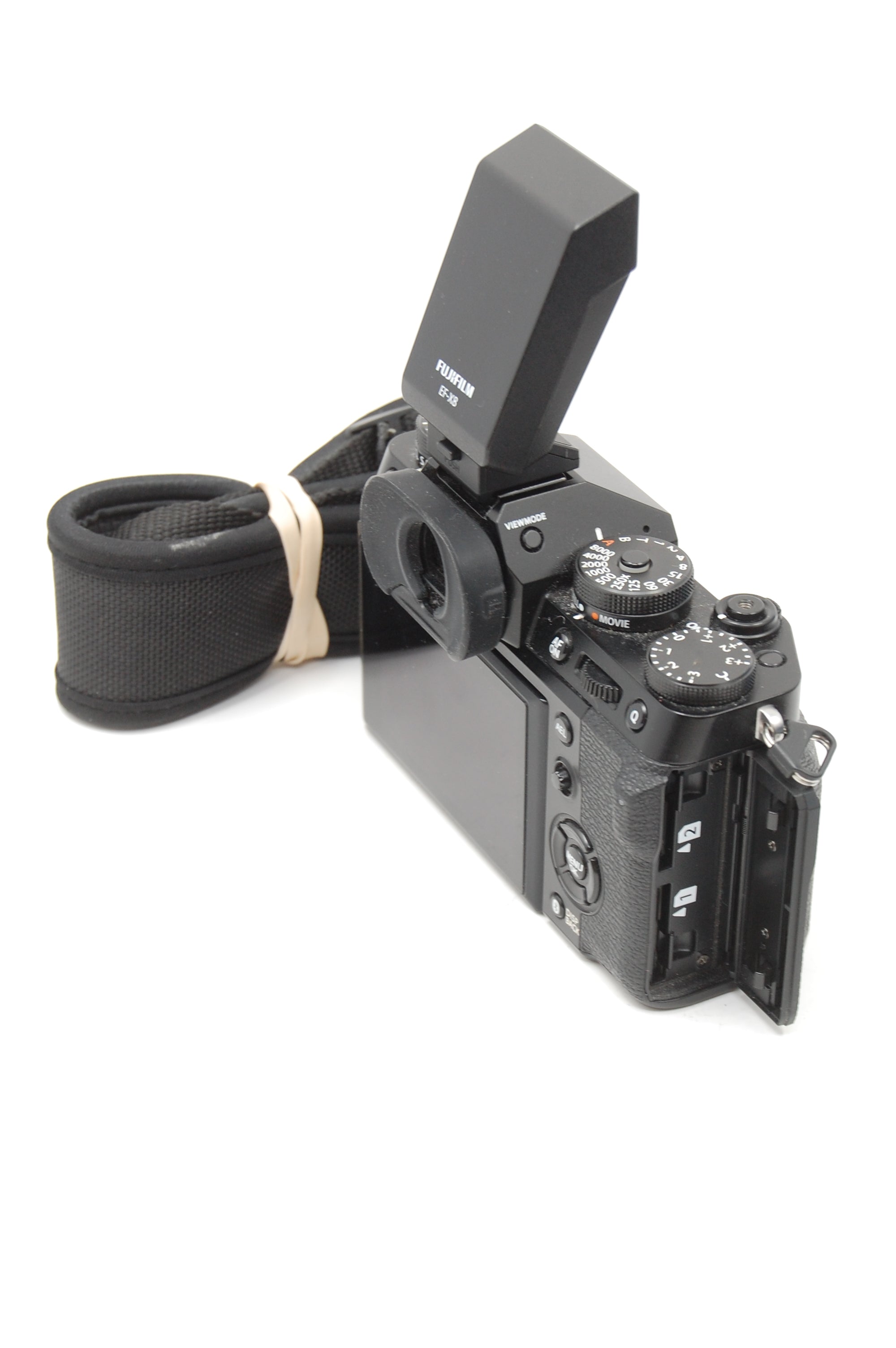 Used Fujifilm X-T5 Mirrorless Camera Body (Black)