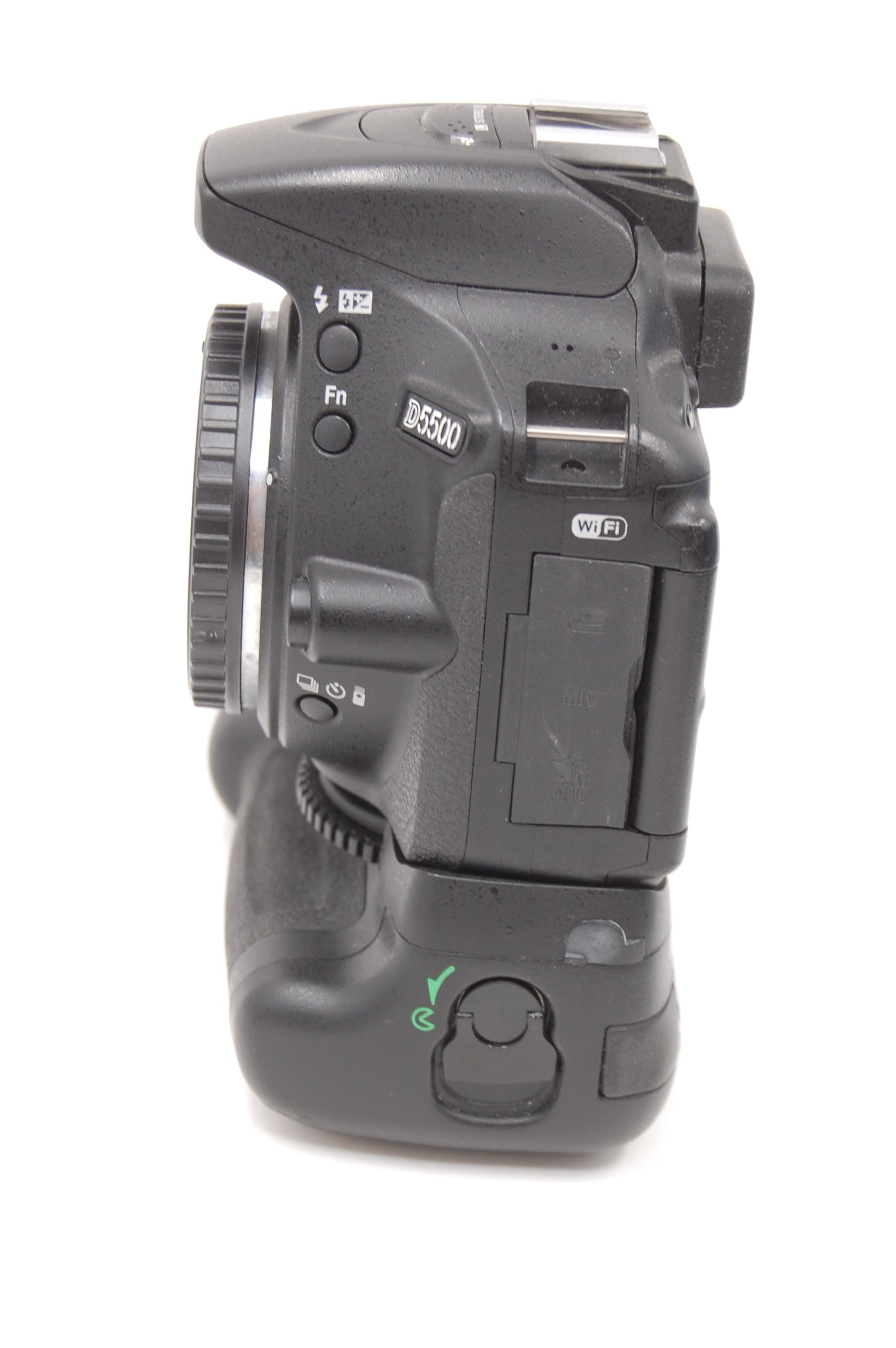 USED Nikon D5500 DSLR Camera Body Black