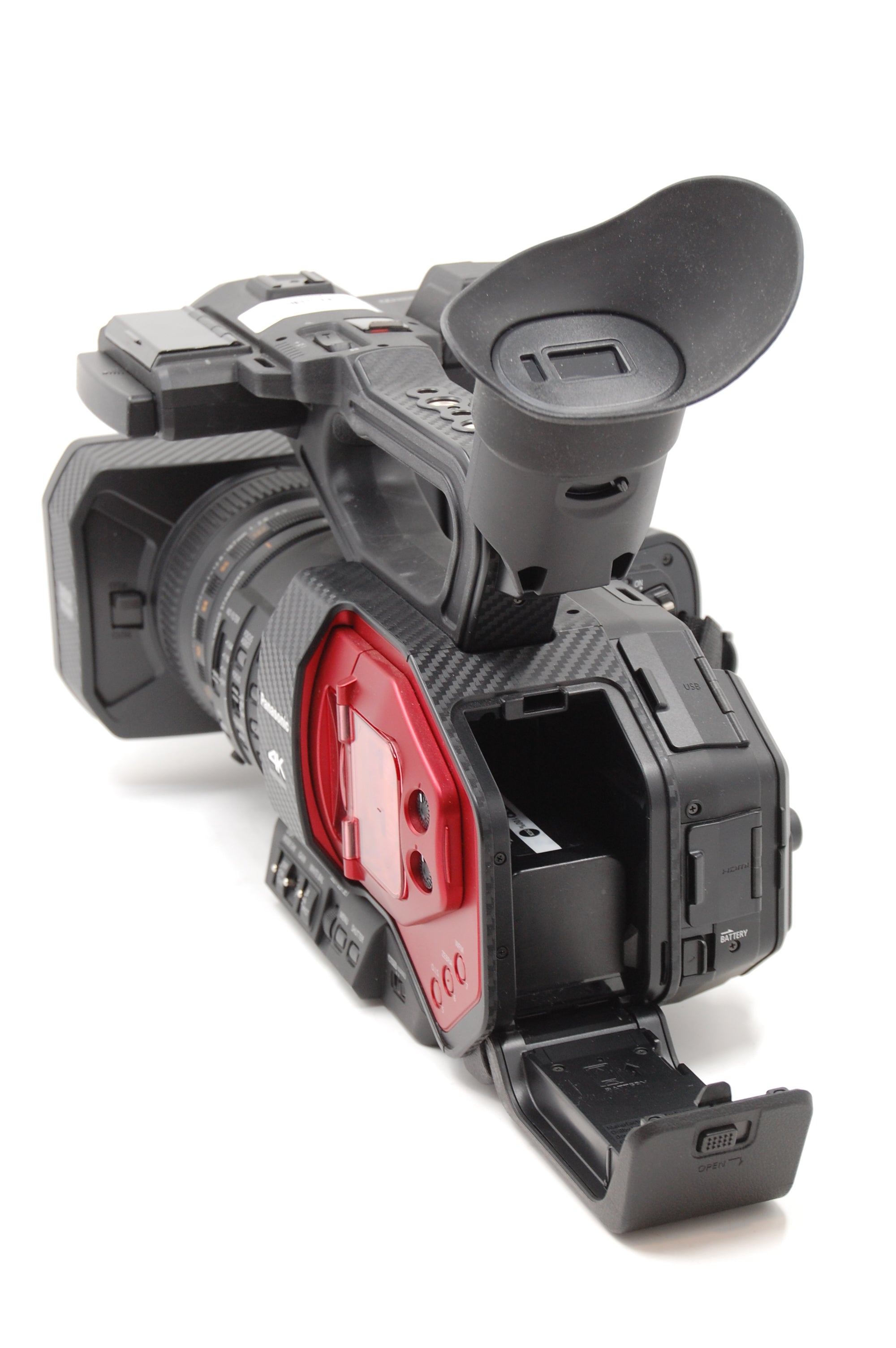 USED Panasonic AG-DVX200 4K Camcorder with Four Thirds Sensor and Integrated Zoom Lens